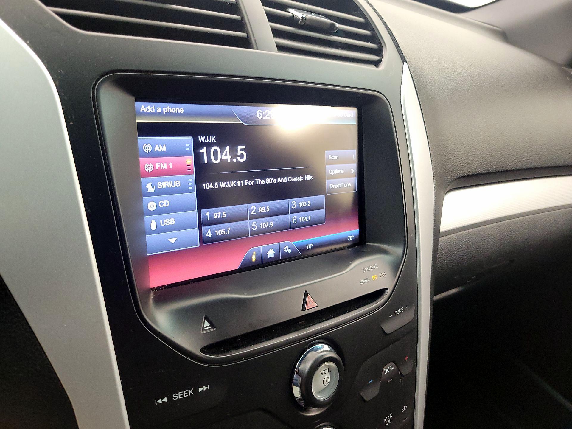 Thumbnail: 2014 Ford Explorer - 15