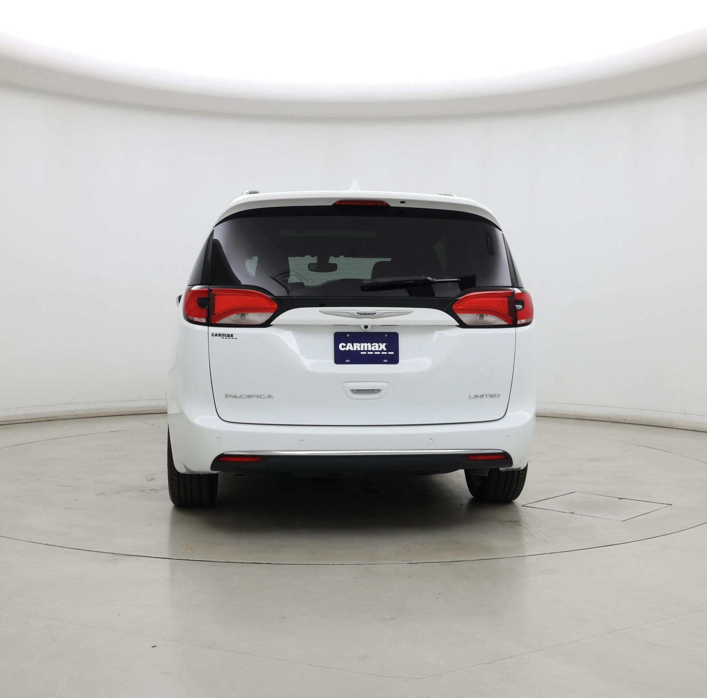 Thumbnail: 2020 Chrysler Pacifica - 6