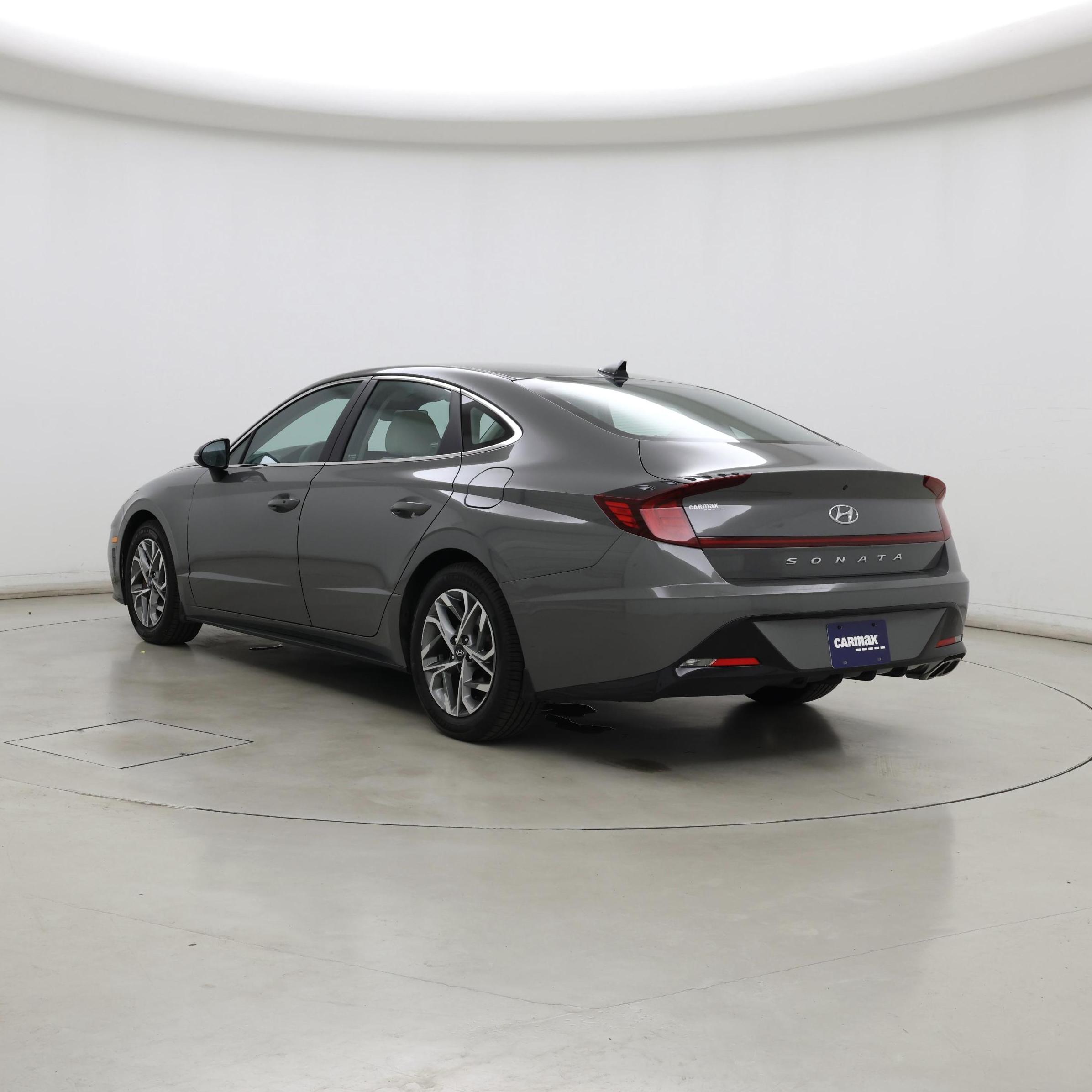 Thumbnail: 2022 Hyundai Sonata - 2
