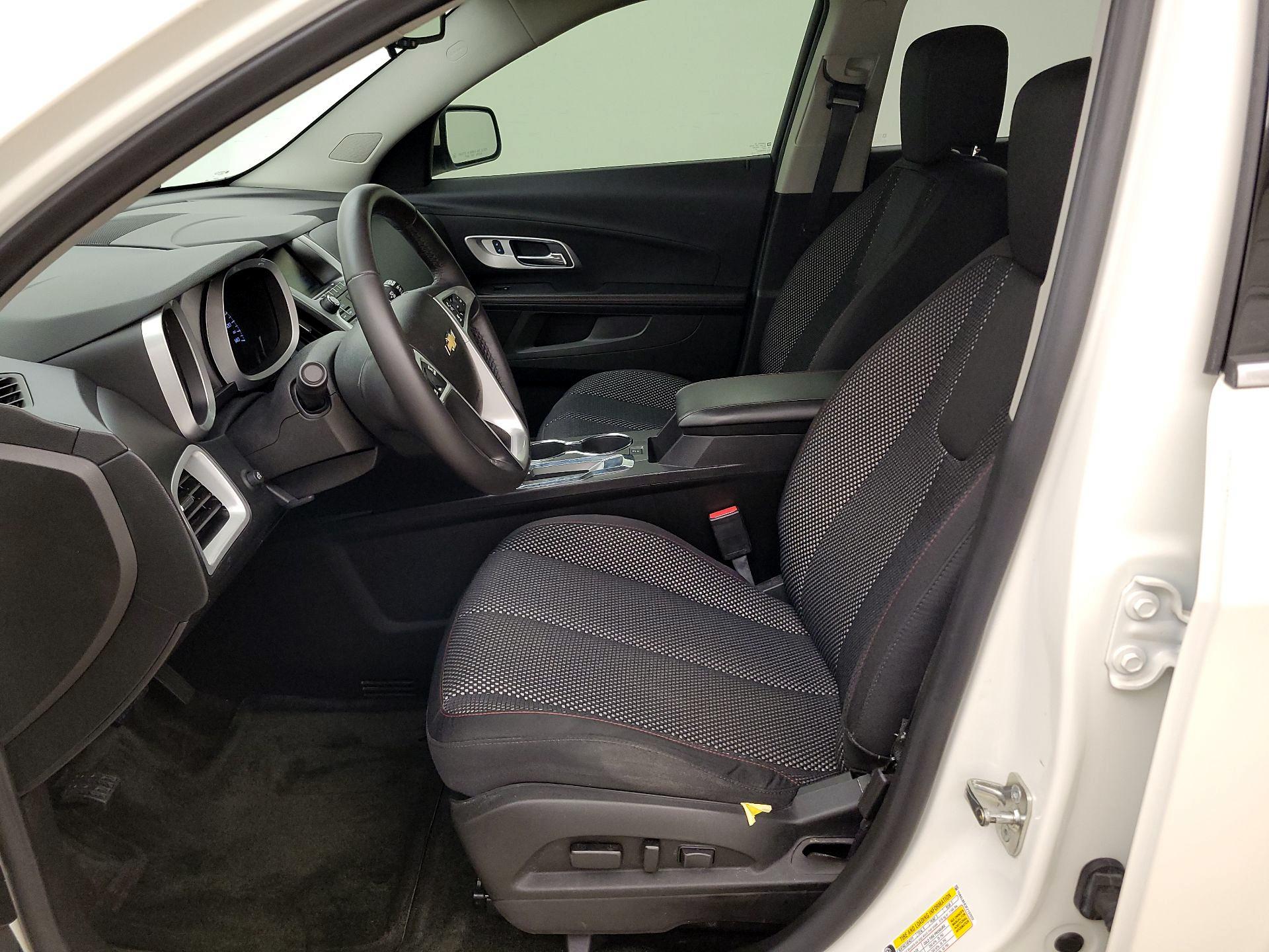 Thumbnail: 2015 Chevrolet Equinox - 11