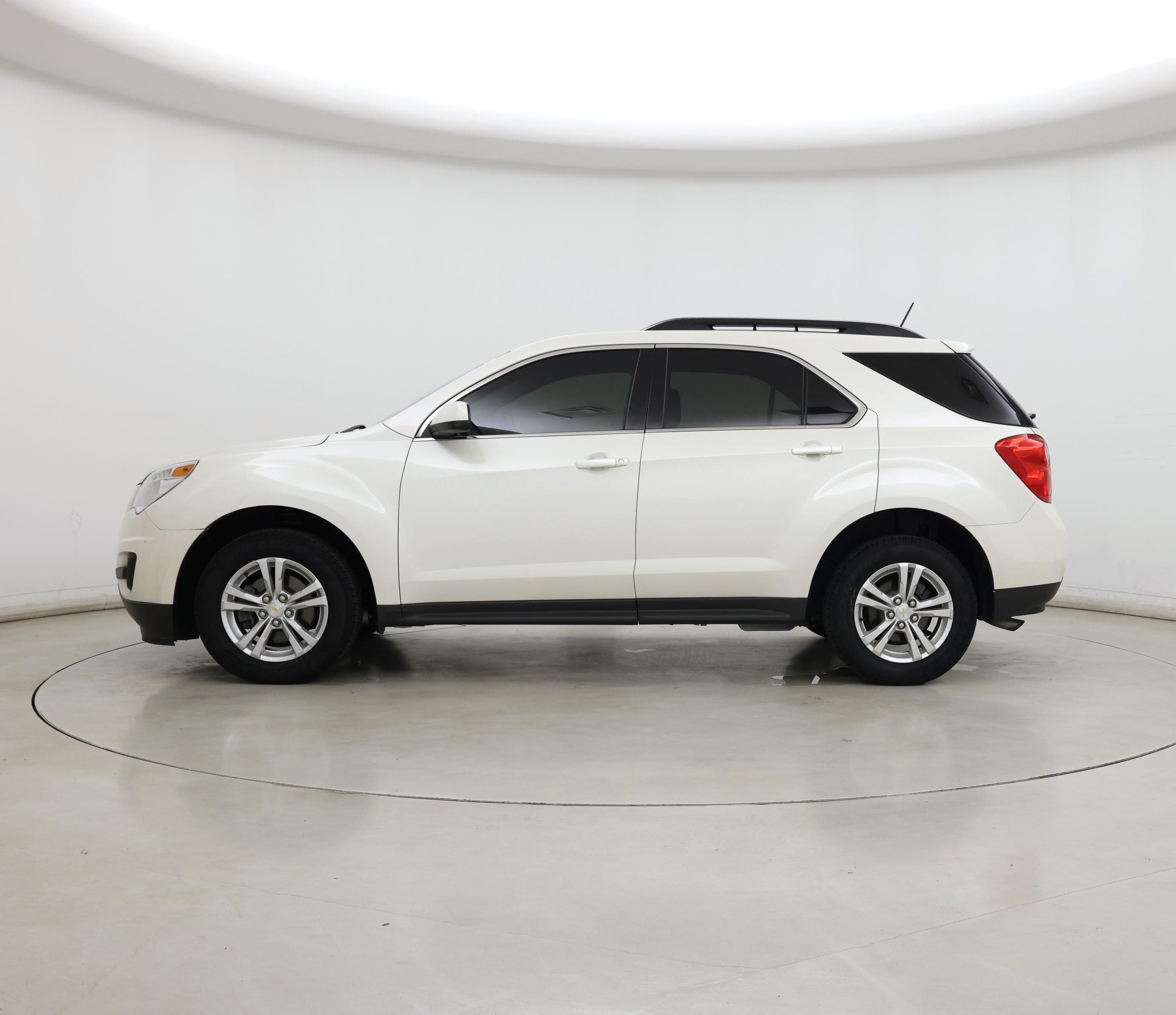 Thumbnail: 2015 Chevrolet Equinox - 3