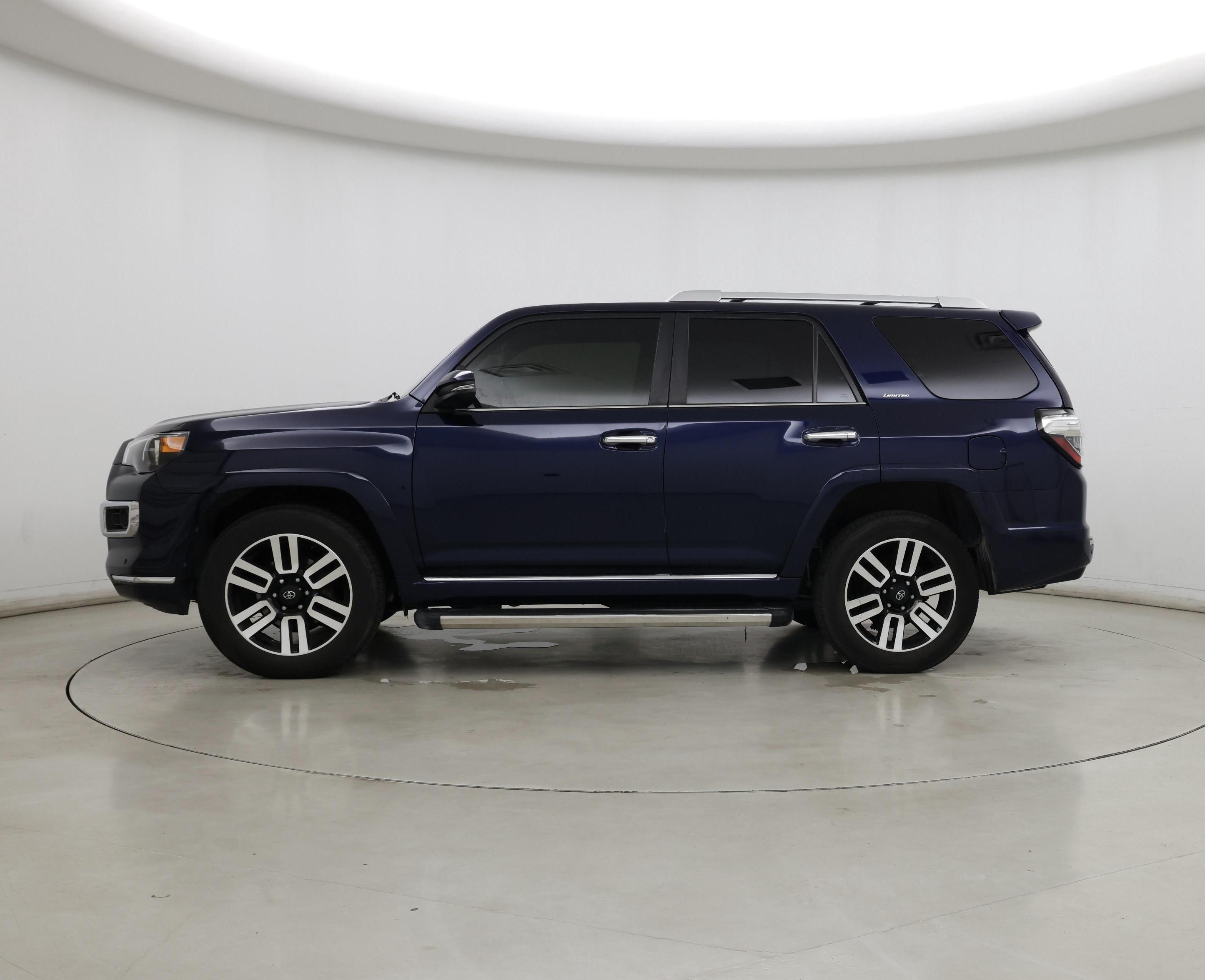Thumbnail: 2023 Toyota 4Runner - 3