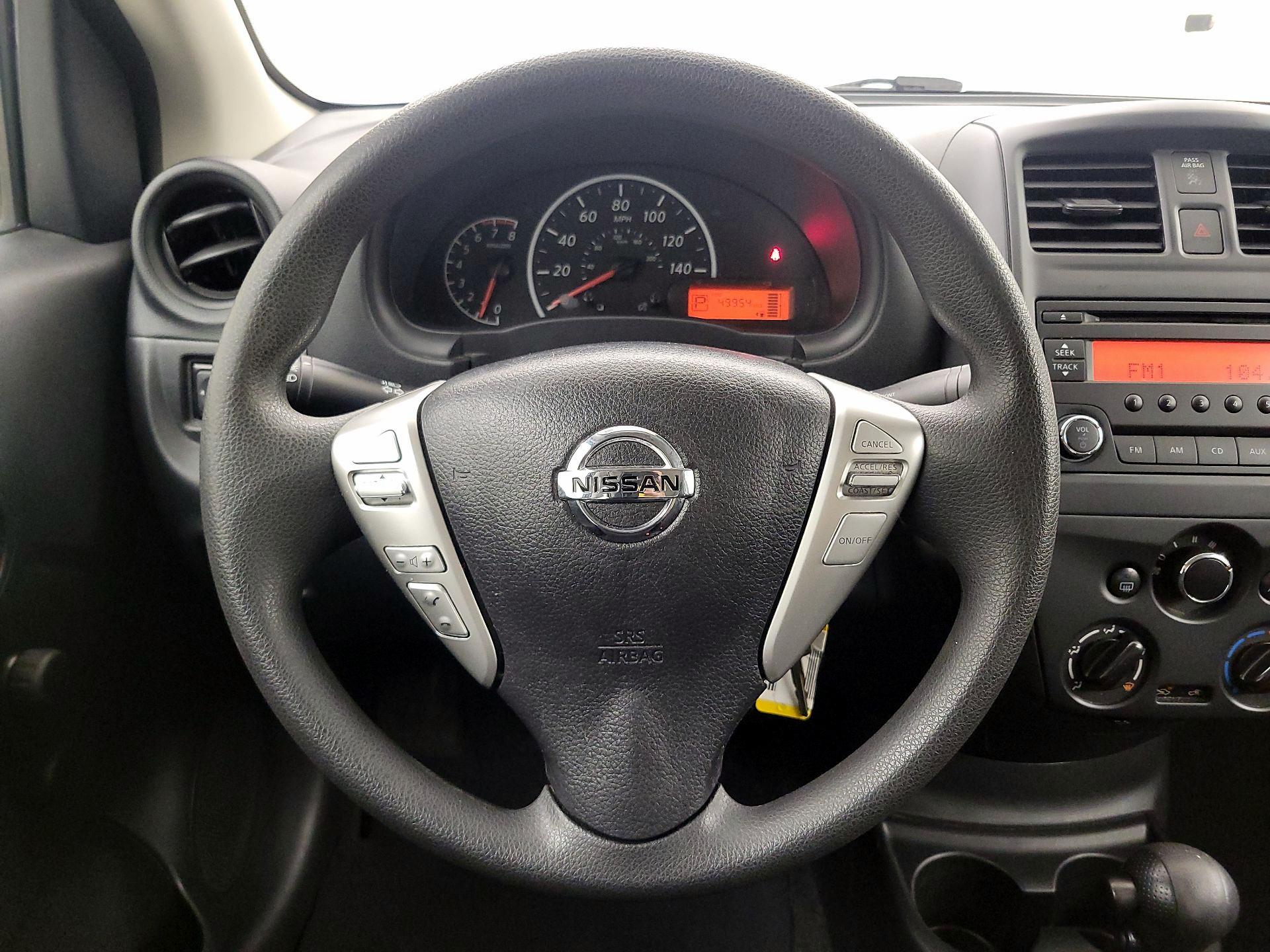 Thumbnail: 2016 Nissan Versa - 10