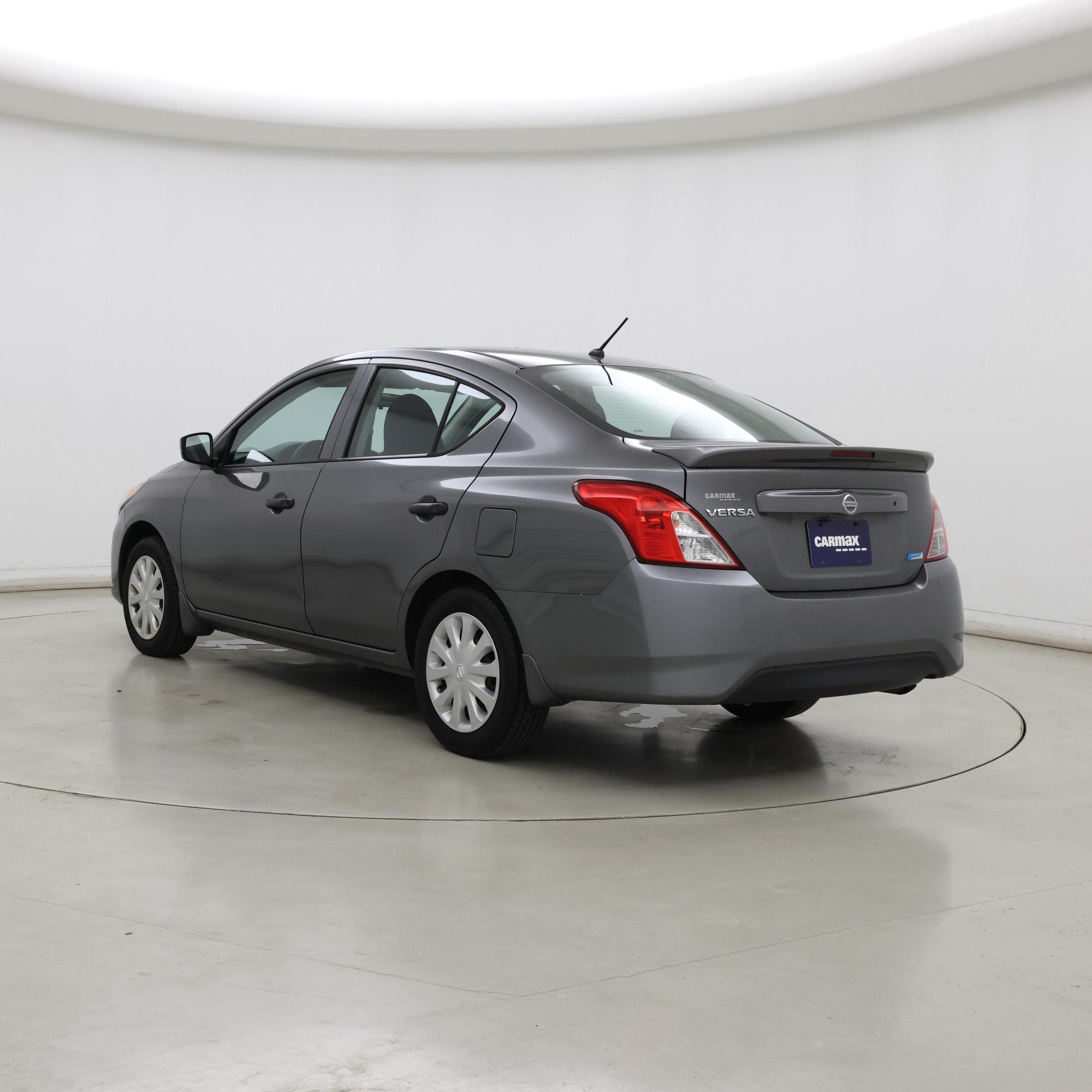Thumbnail: 2016 Nissan Versa - 2