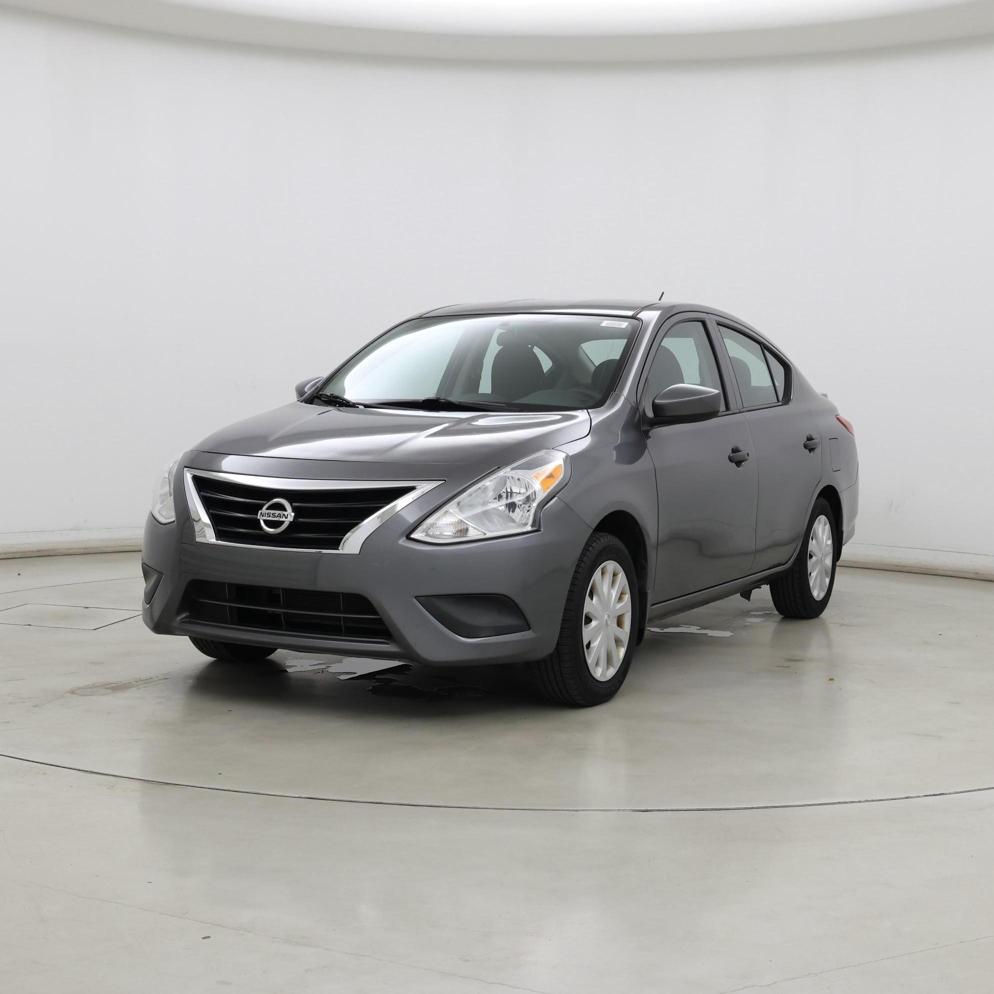 Thumbnail: 2016 Nissan Versa - 4