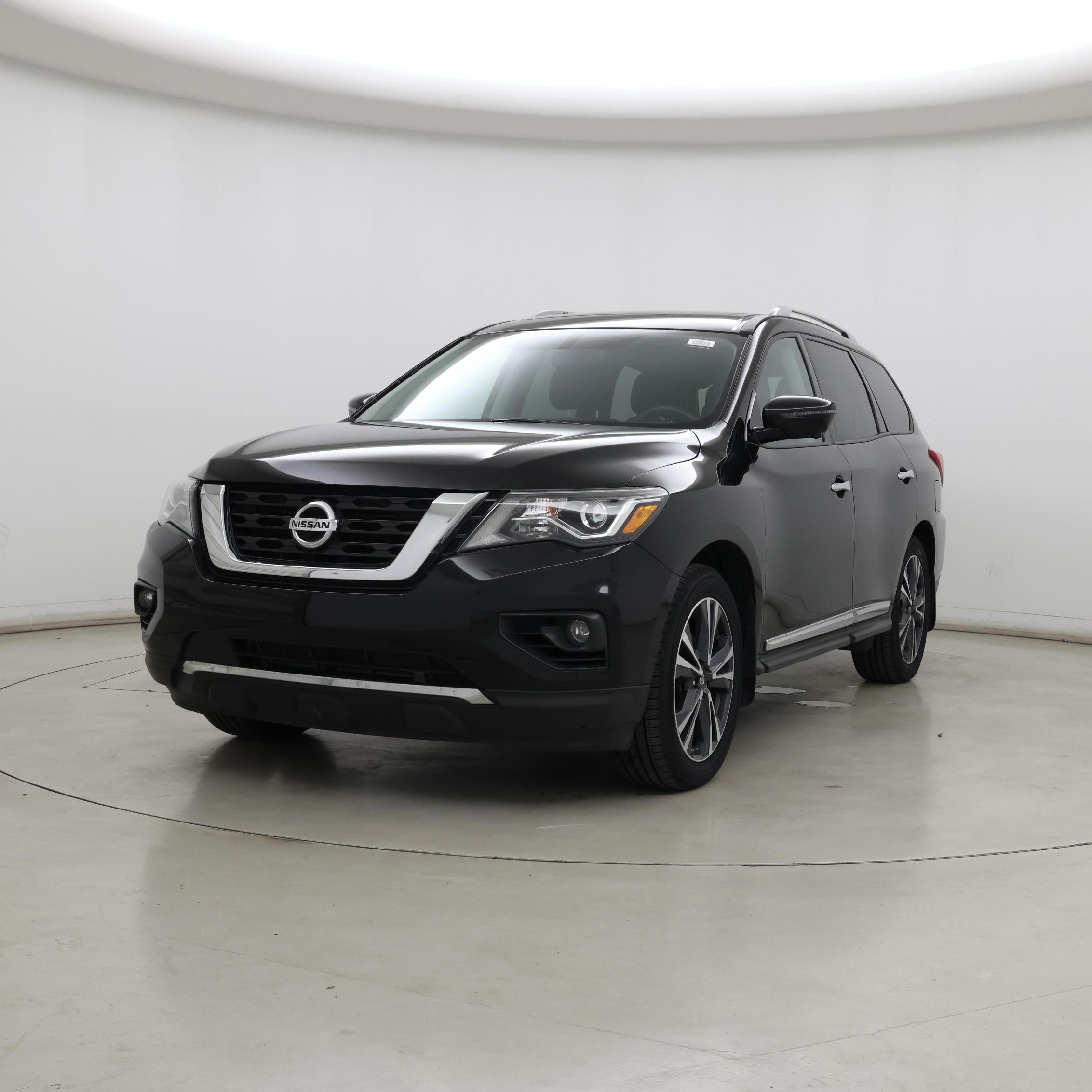 Thumbnail: 2017 Nissan Pathfinder - 4