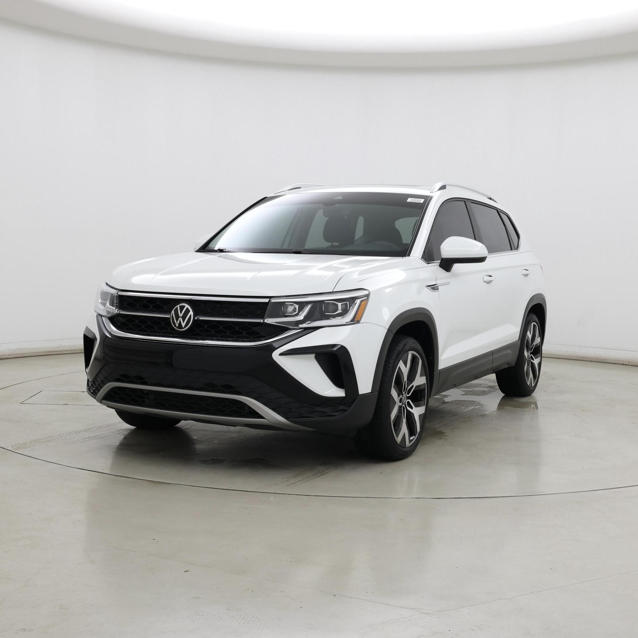 Thumbnail: 2022 Volkswagen Taos - 4