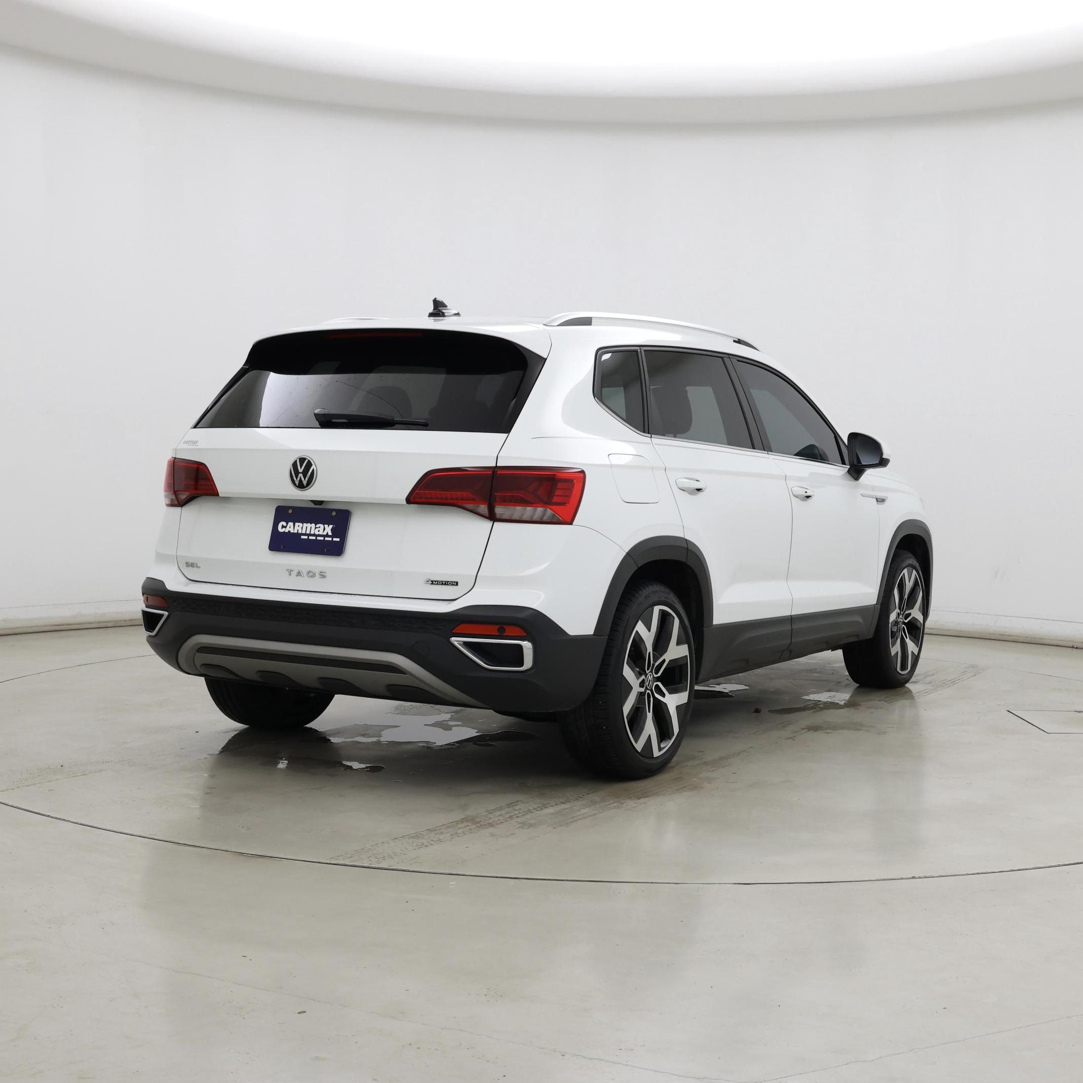 Thumbnail: 2022 Volkswagen Taos - 8