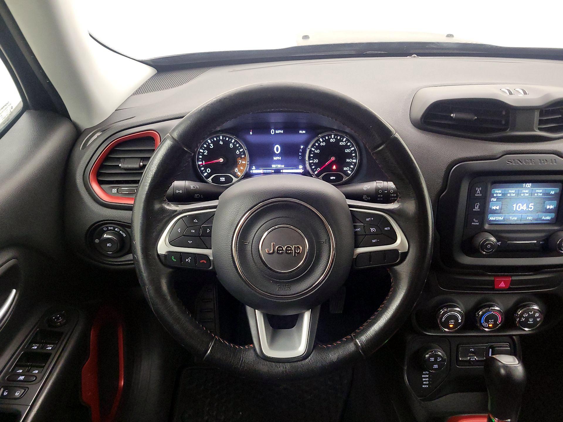 Thumbnail: 2017 Jeep Renegade - 10