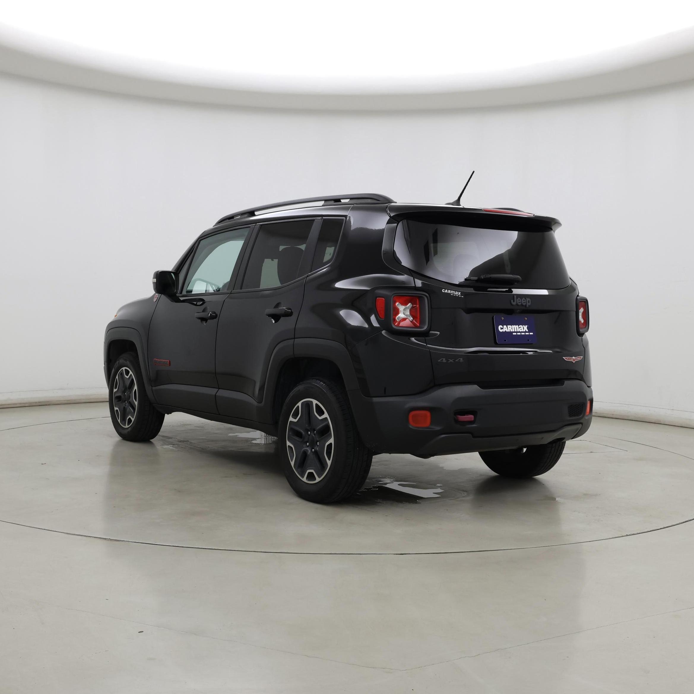Thumbnail: 2017 Jeep Renegade - 2