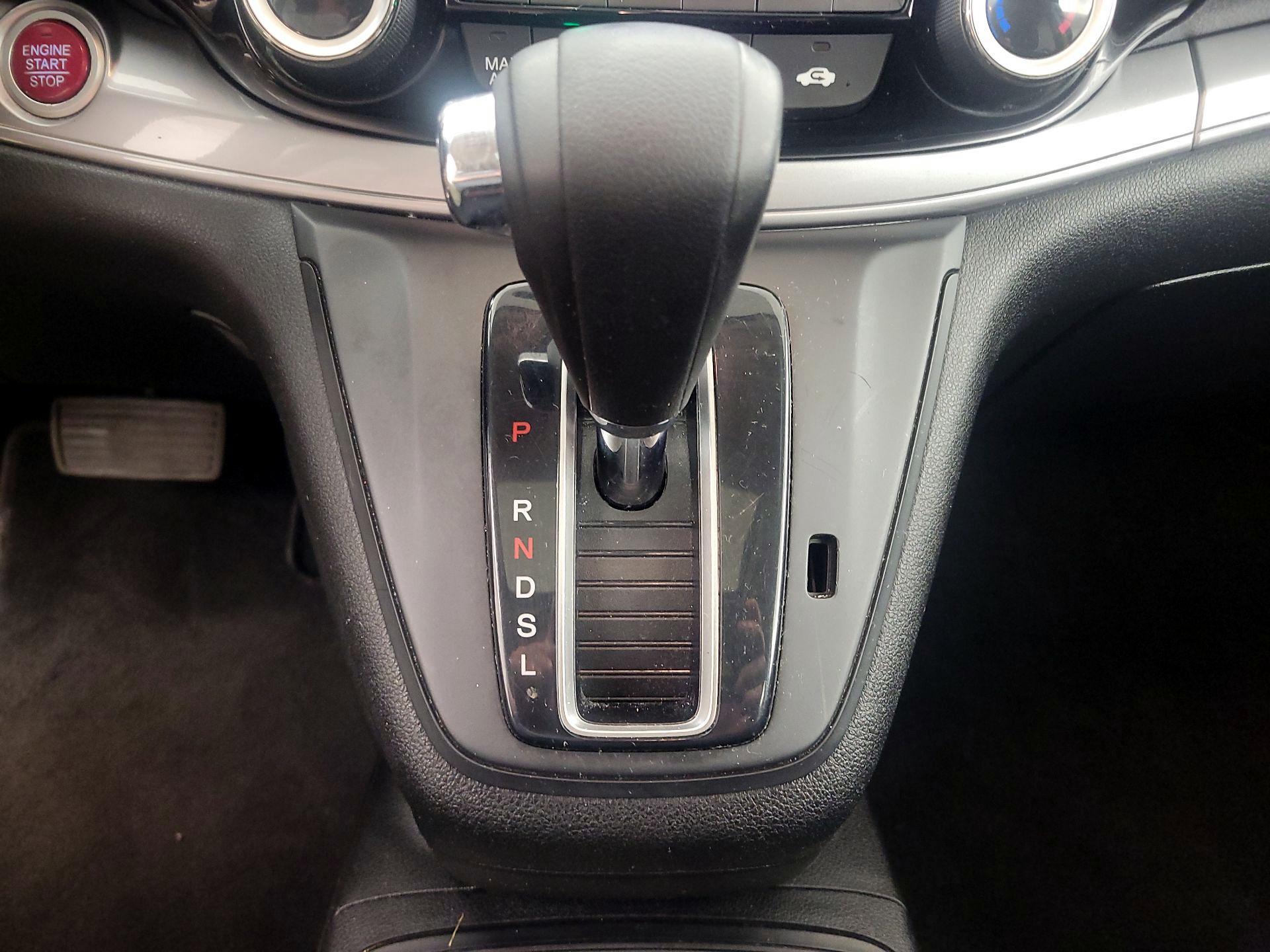 Thumbnail: 2015 Honda CR-V - 17