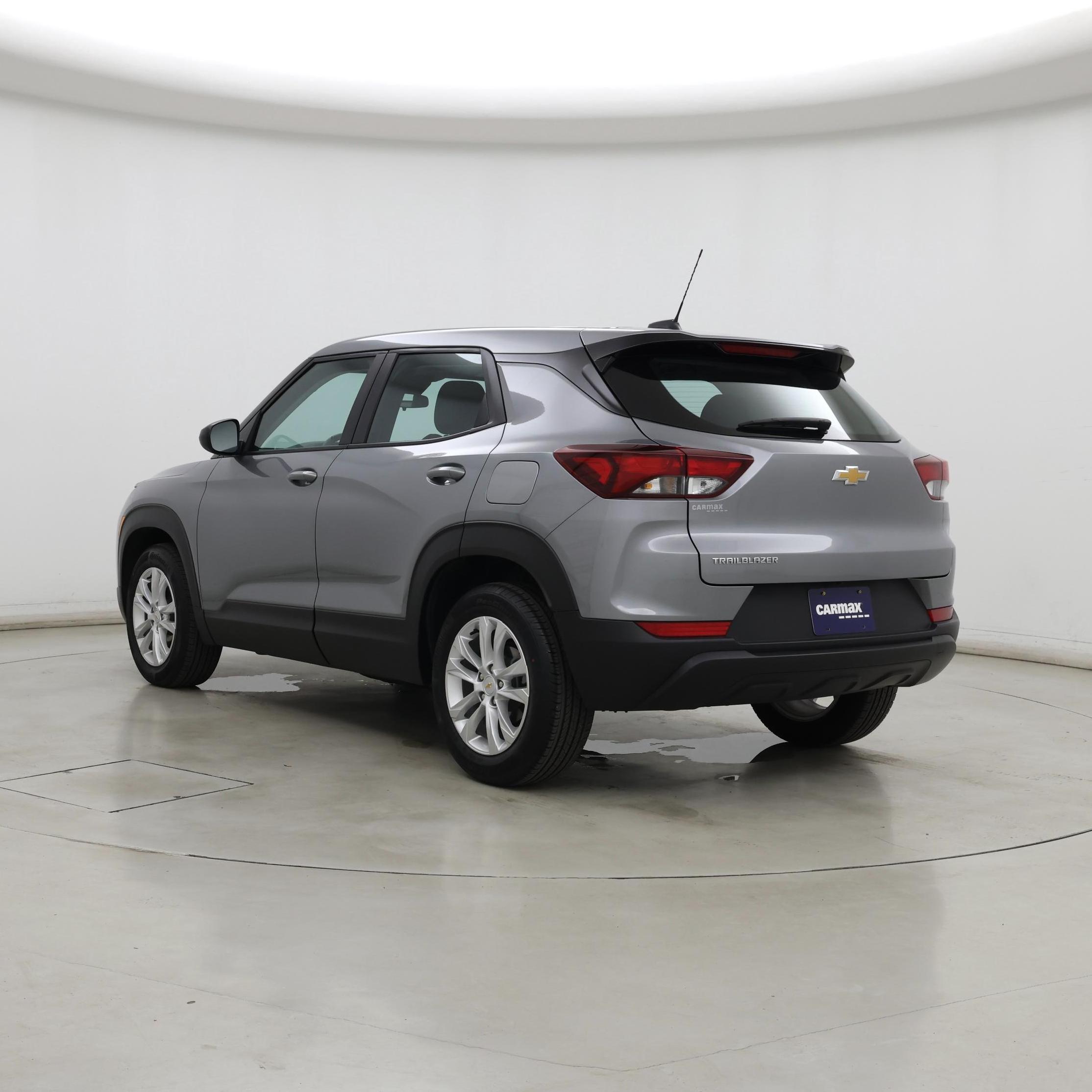 Thumbnail: 2023 Chevrolet TrailBlazer - 2