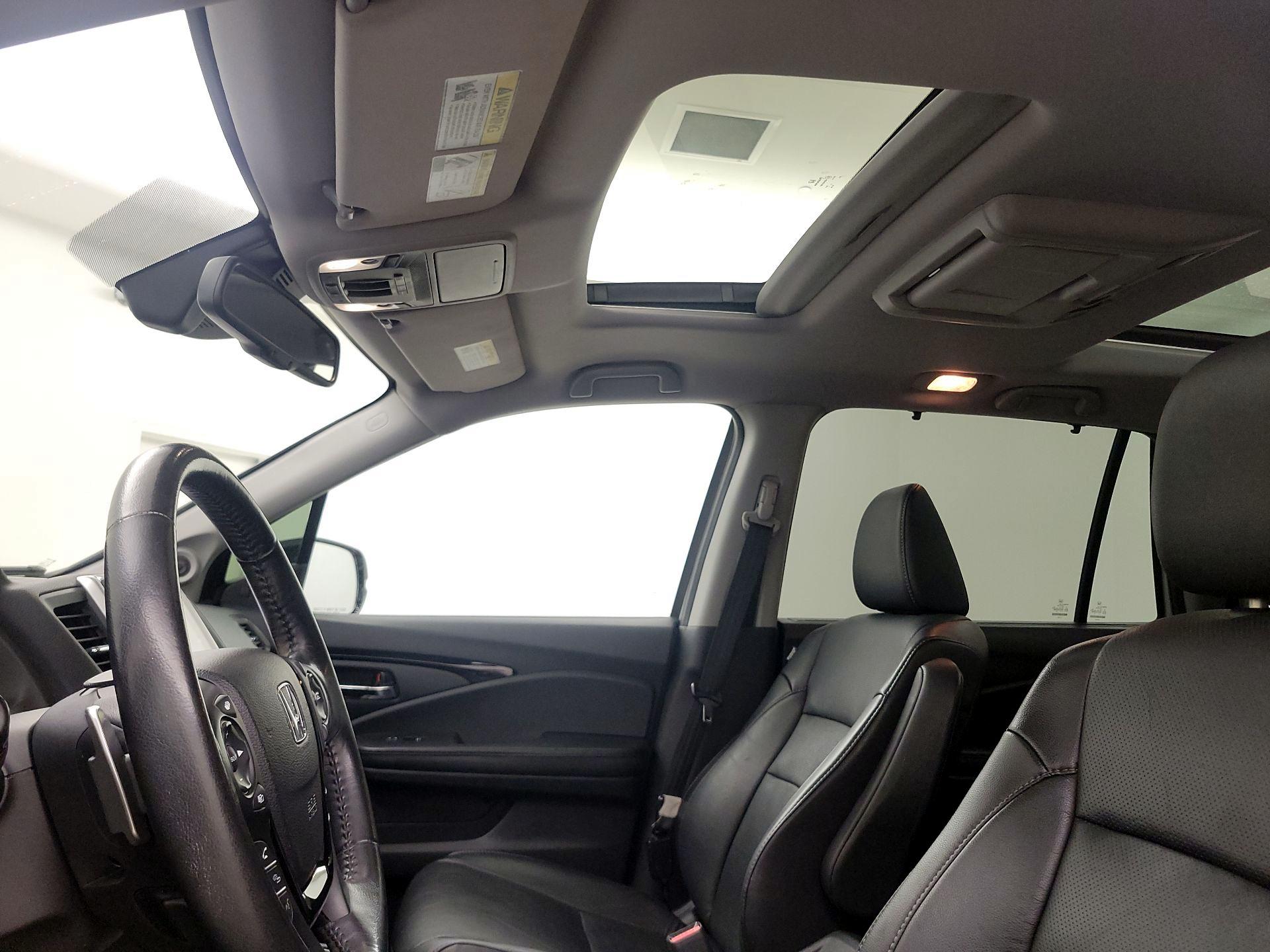 Thumbnail: 2016 Honda Pilot - 20