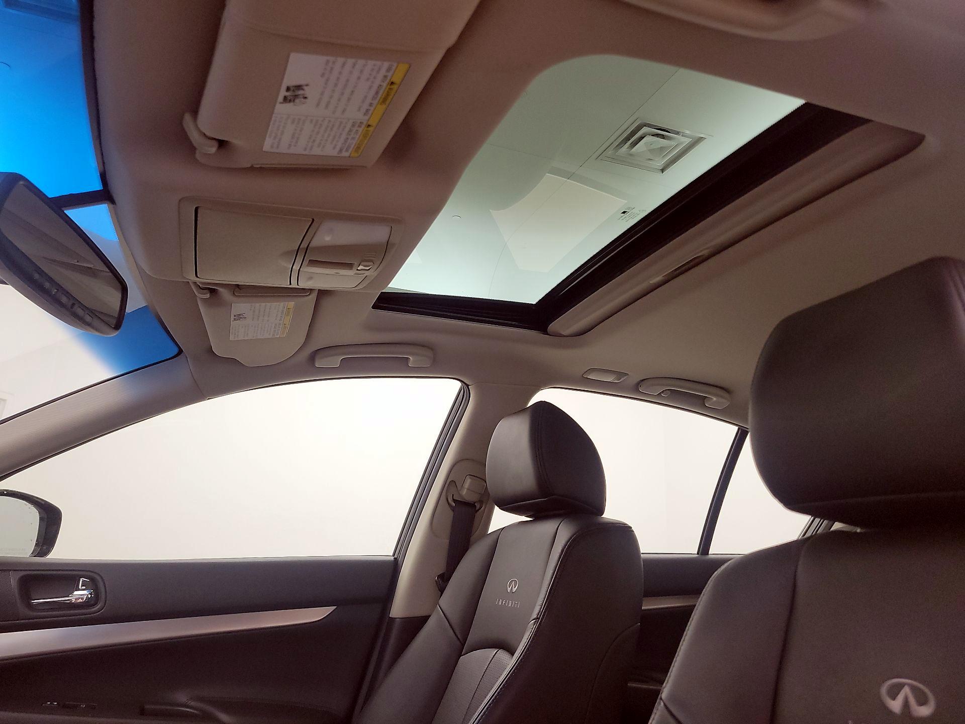 Thumbnail: 2013 INFINITI G37 - 20