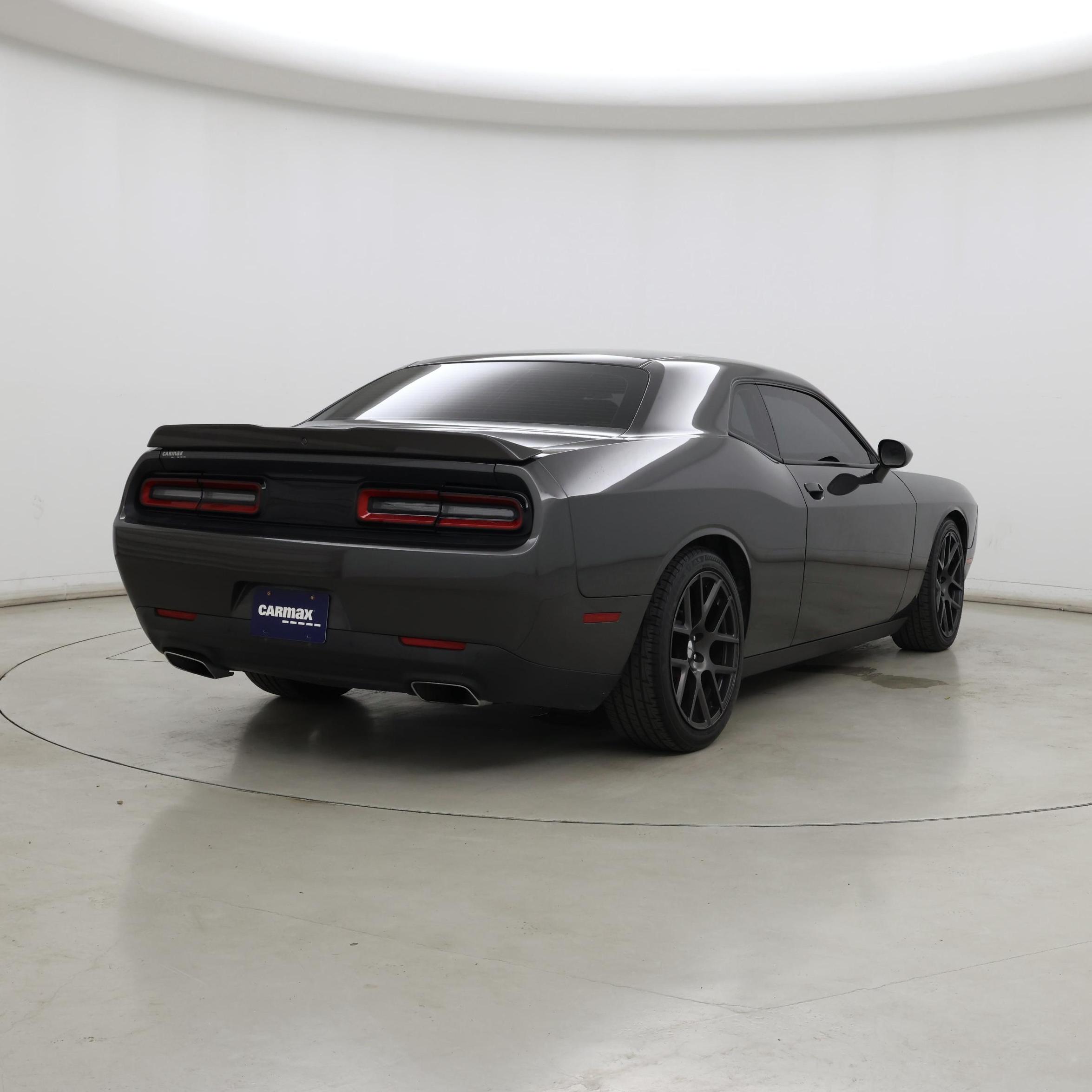 Thumbnail: 2016 Dodge Challenger - 8