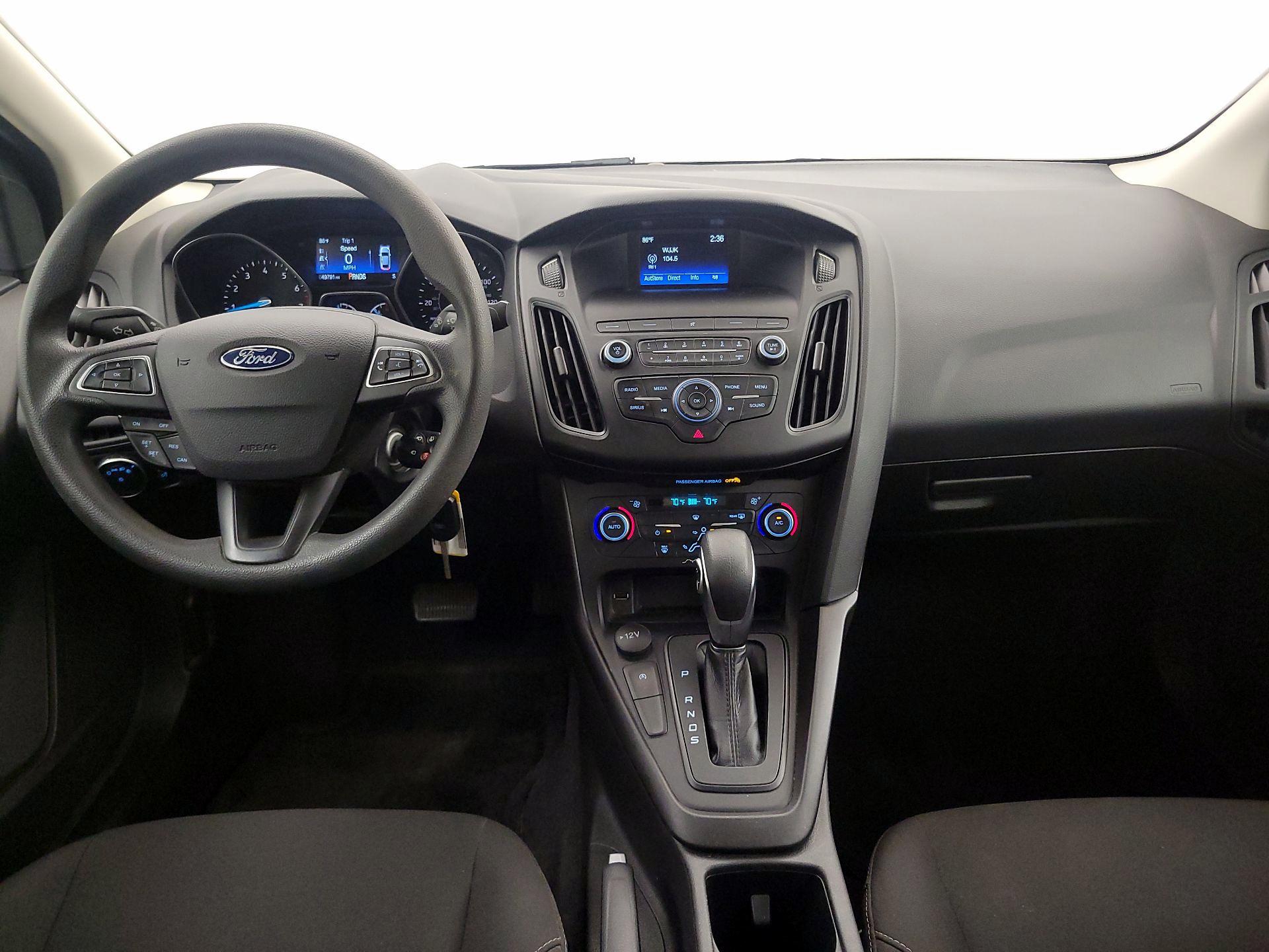 Thumbnail: 2018 Ford Focus - 9