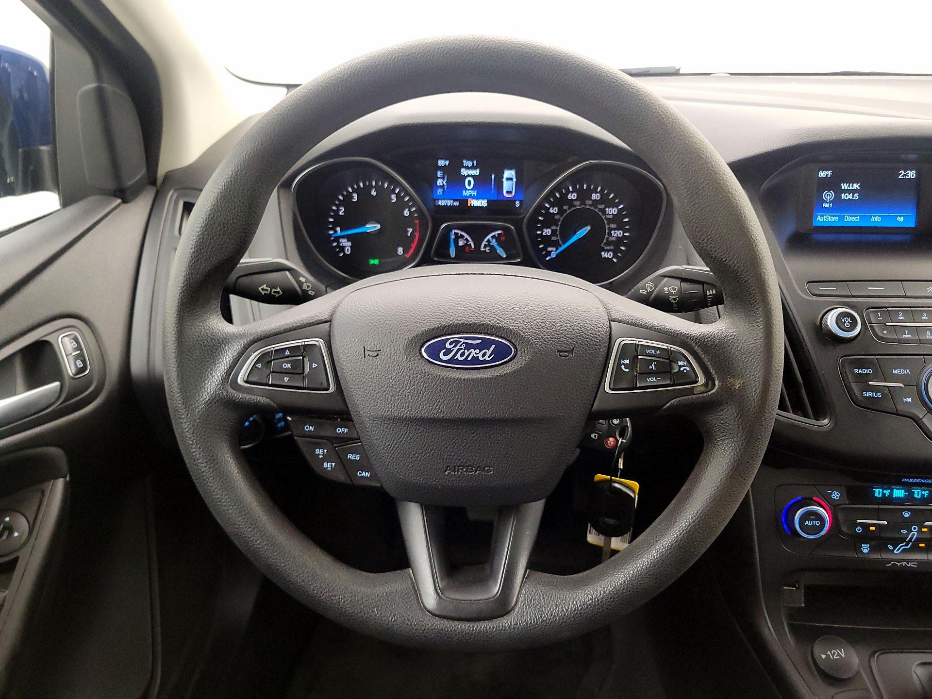 Thumbnail: 2018 Ford Focus - 10