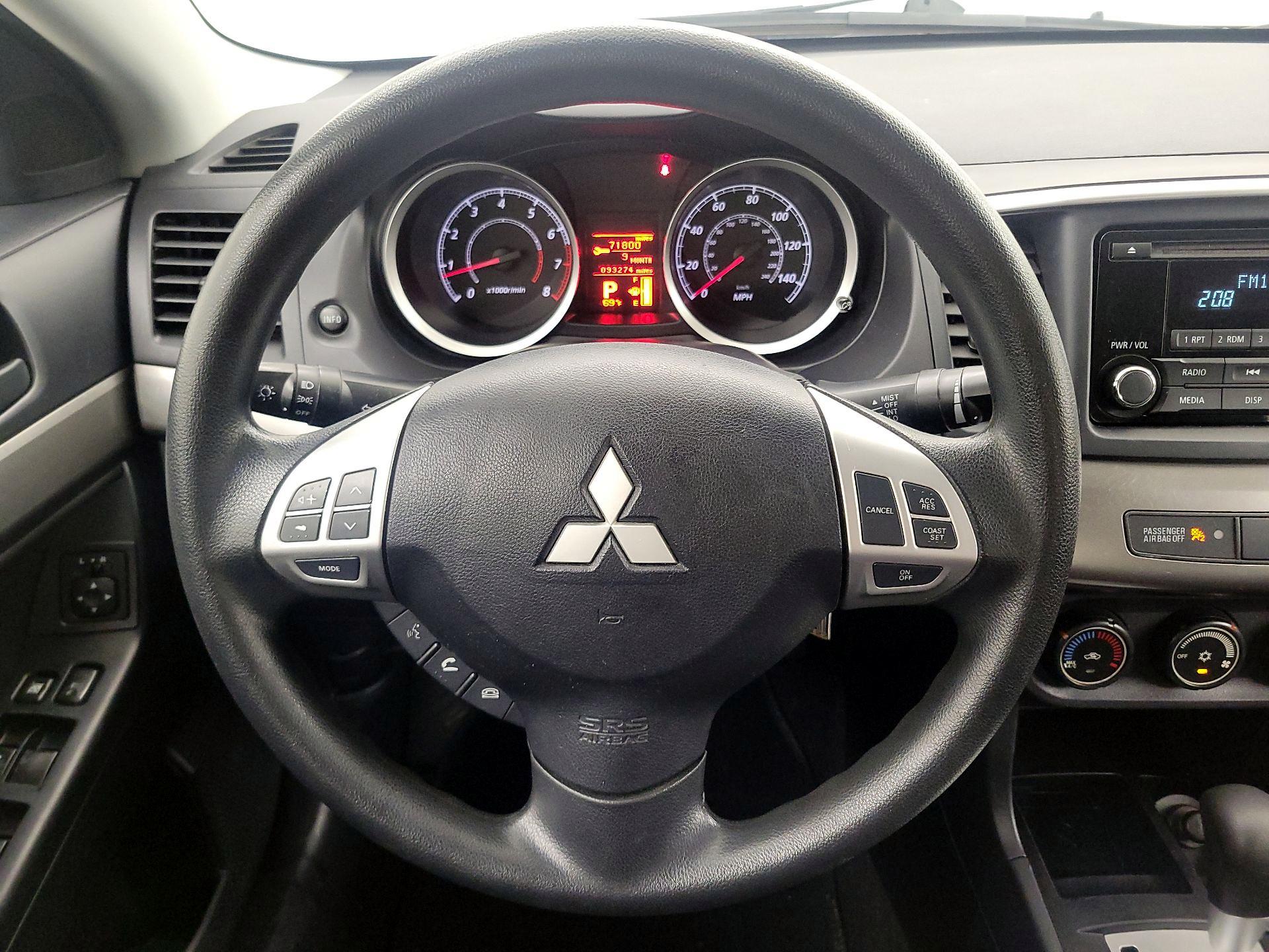 Thumbnail: 2014 Mitsubishi Lancer - 10