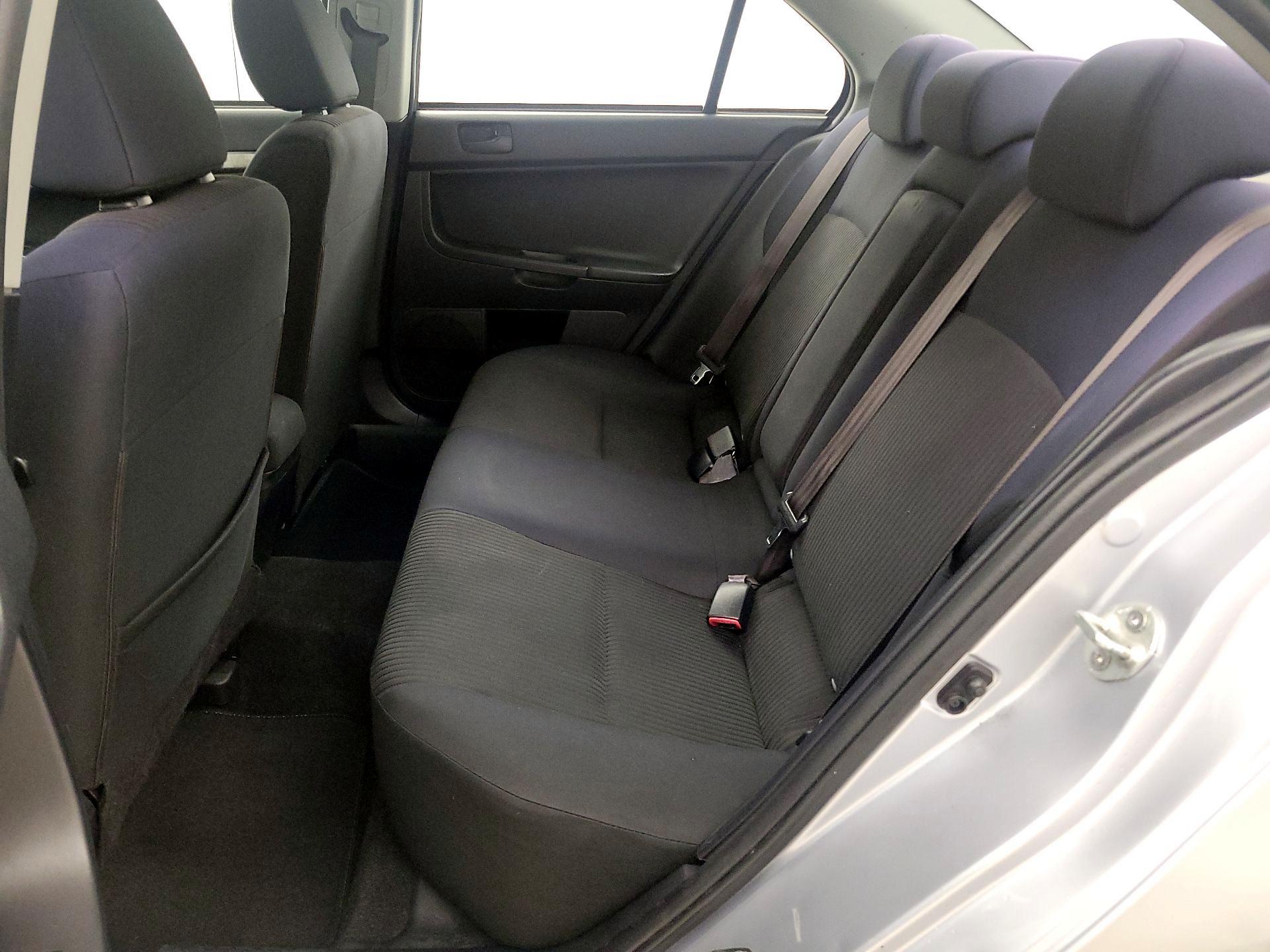 Thumbnail: 2014 Mitsubishi Lancer - 18