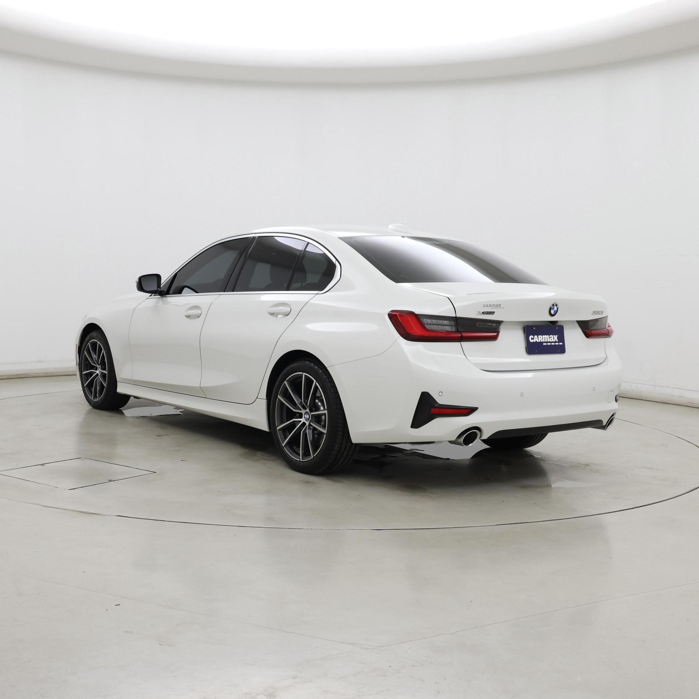 Thumbnail: 2021 BMW 3 Series - 2