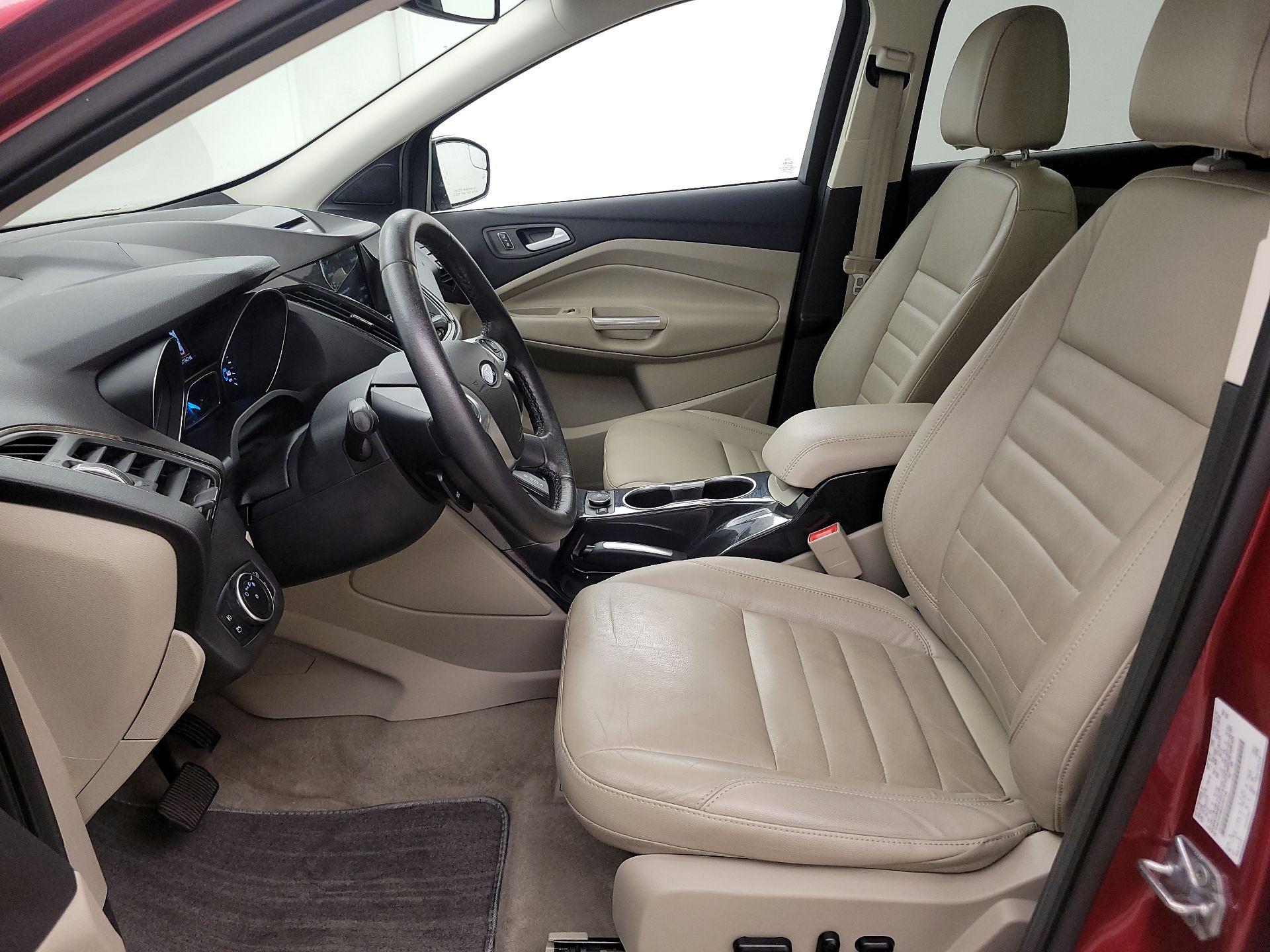 Thumbnail: 2016 Ford Escape - 11