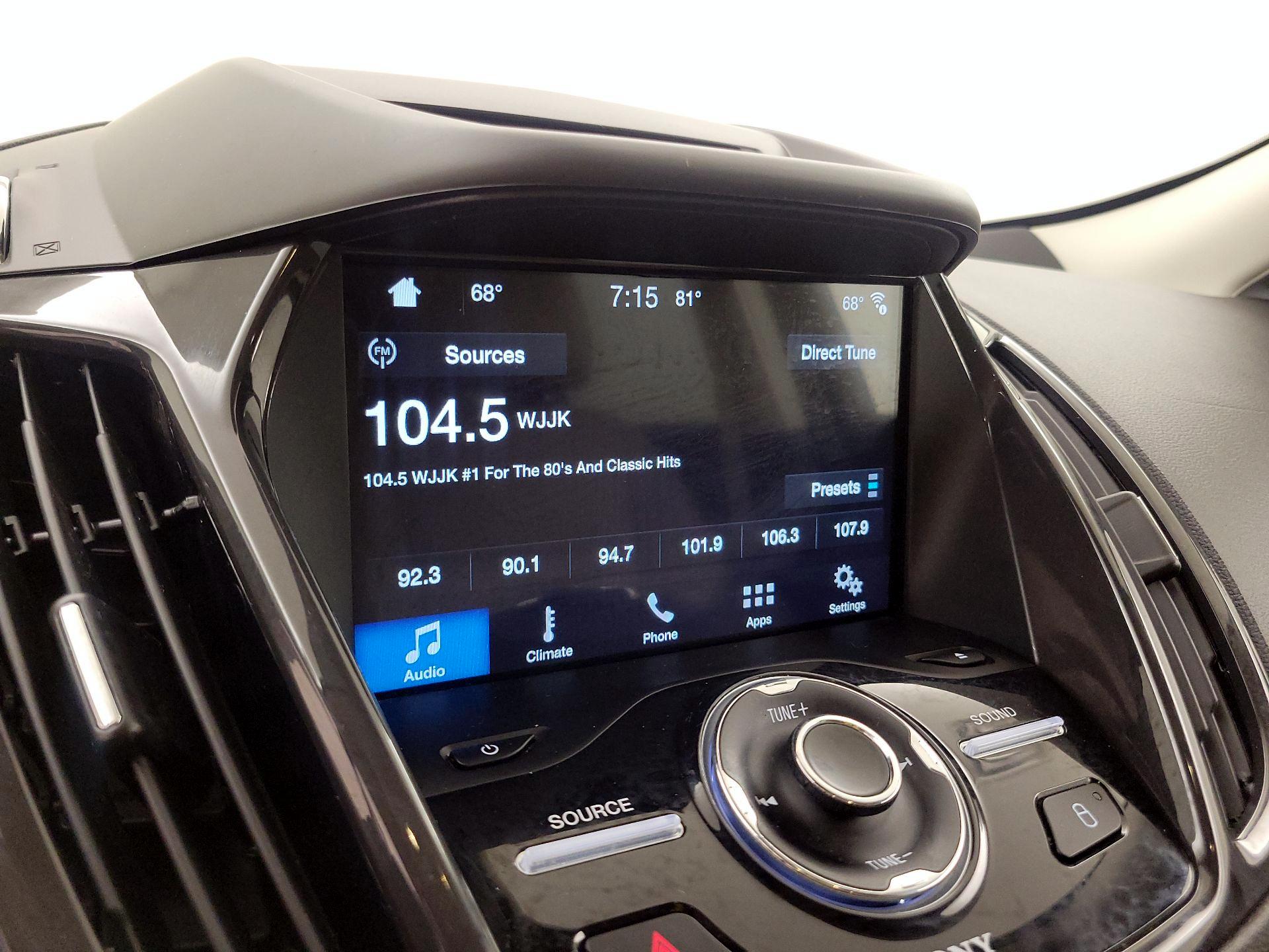 Thumbnail: 2016 Ford Escape - 15