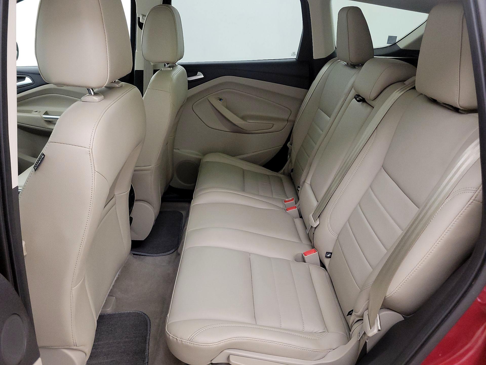 Thumbnail: 2016 Ford Escape - 19