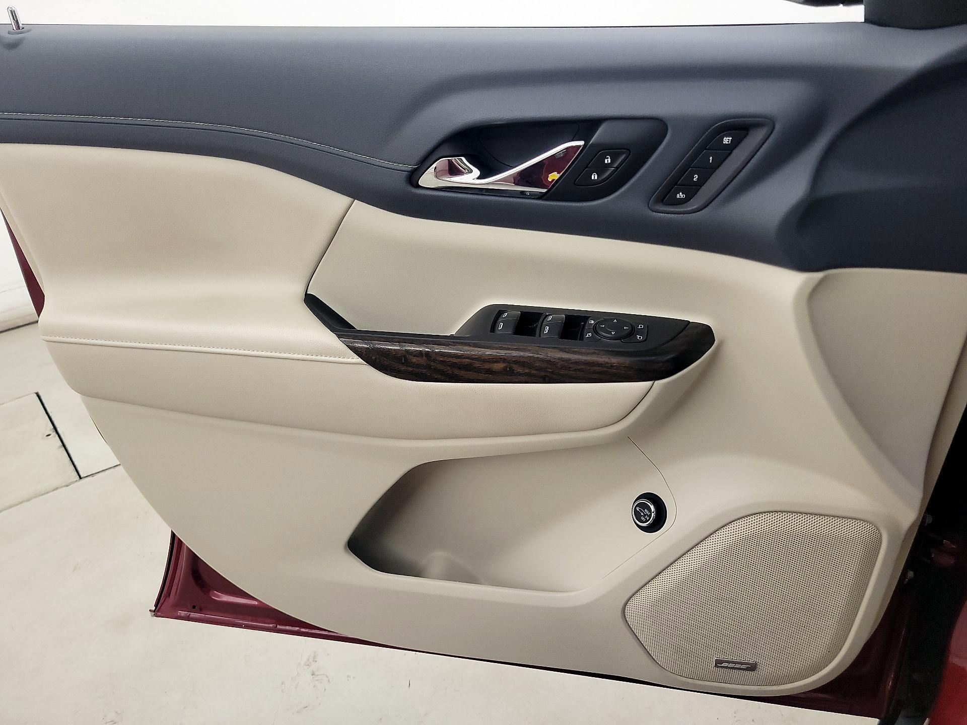 Thumbnail: 2020 GMC Acadia - 12