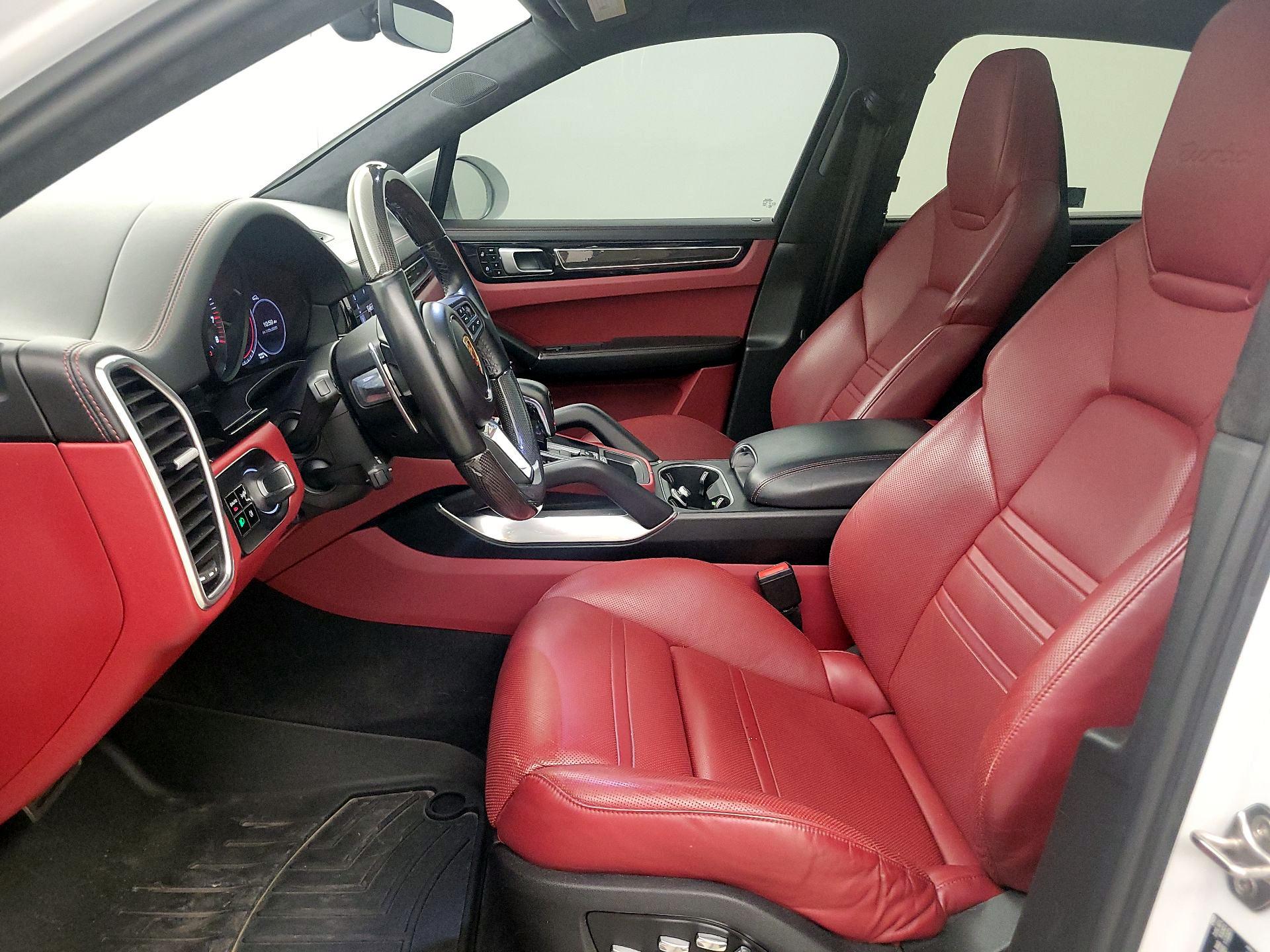 Thumbnail: 2020 Porsche Cayenne - 11