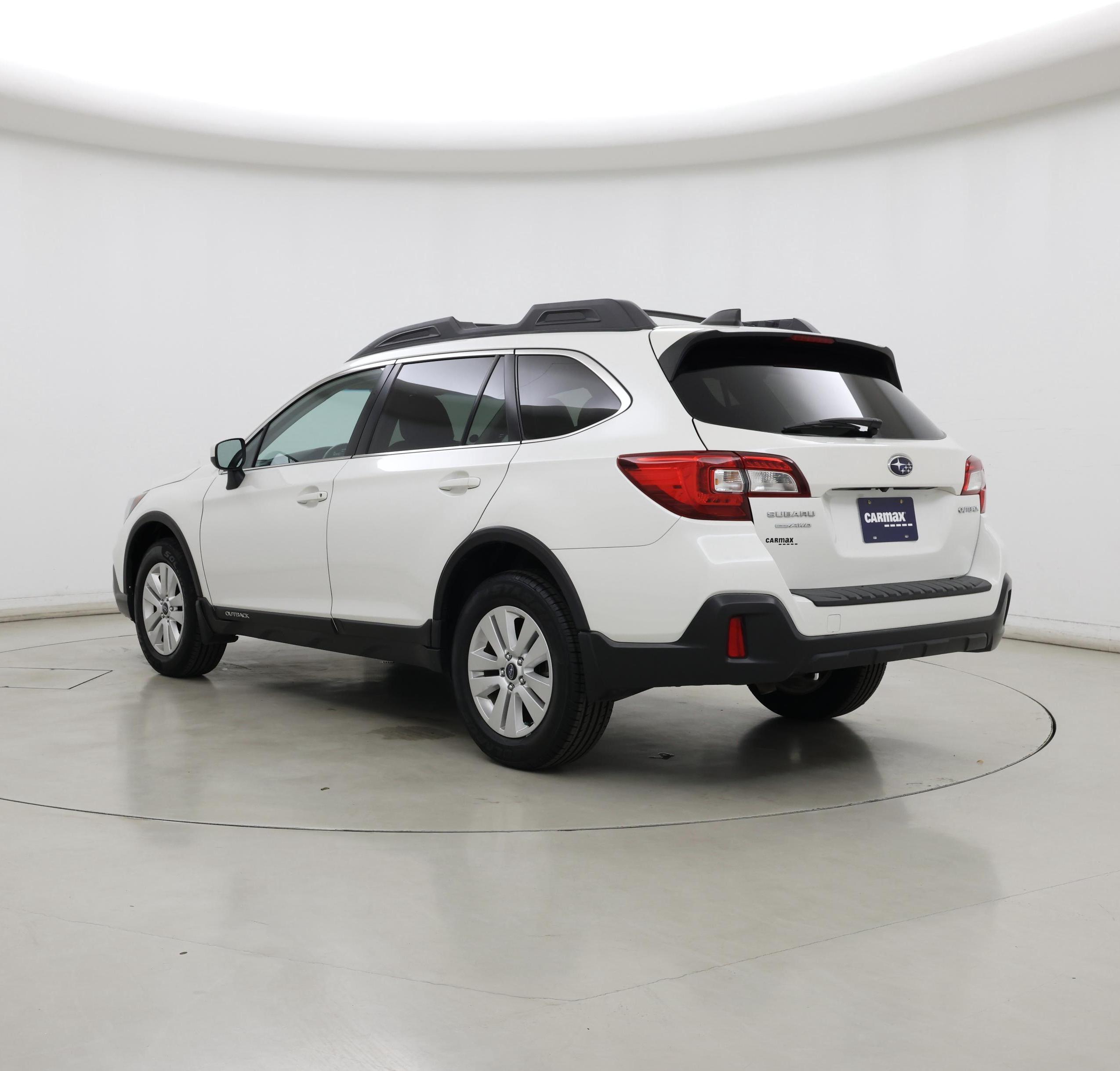 Thumbnail: 2018 Subaru Outback - 2