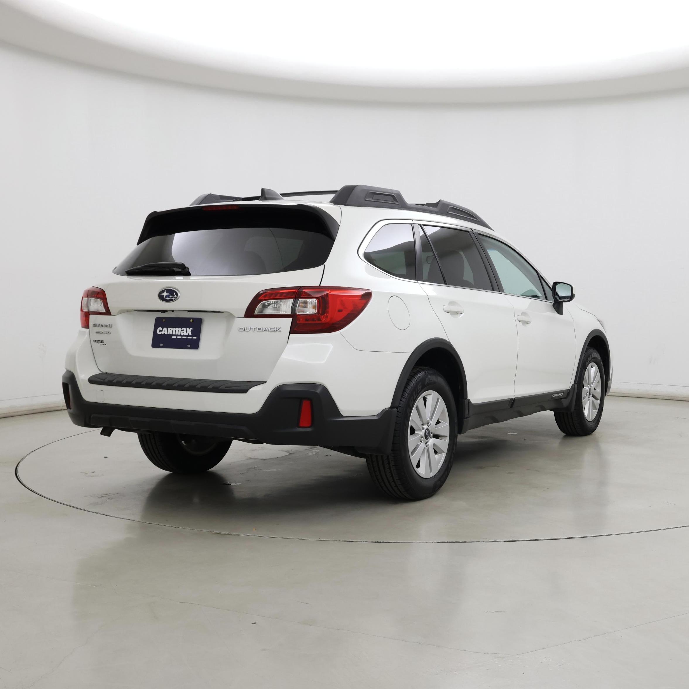 Thumbnail: 2018 Subaru Outback - 8