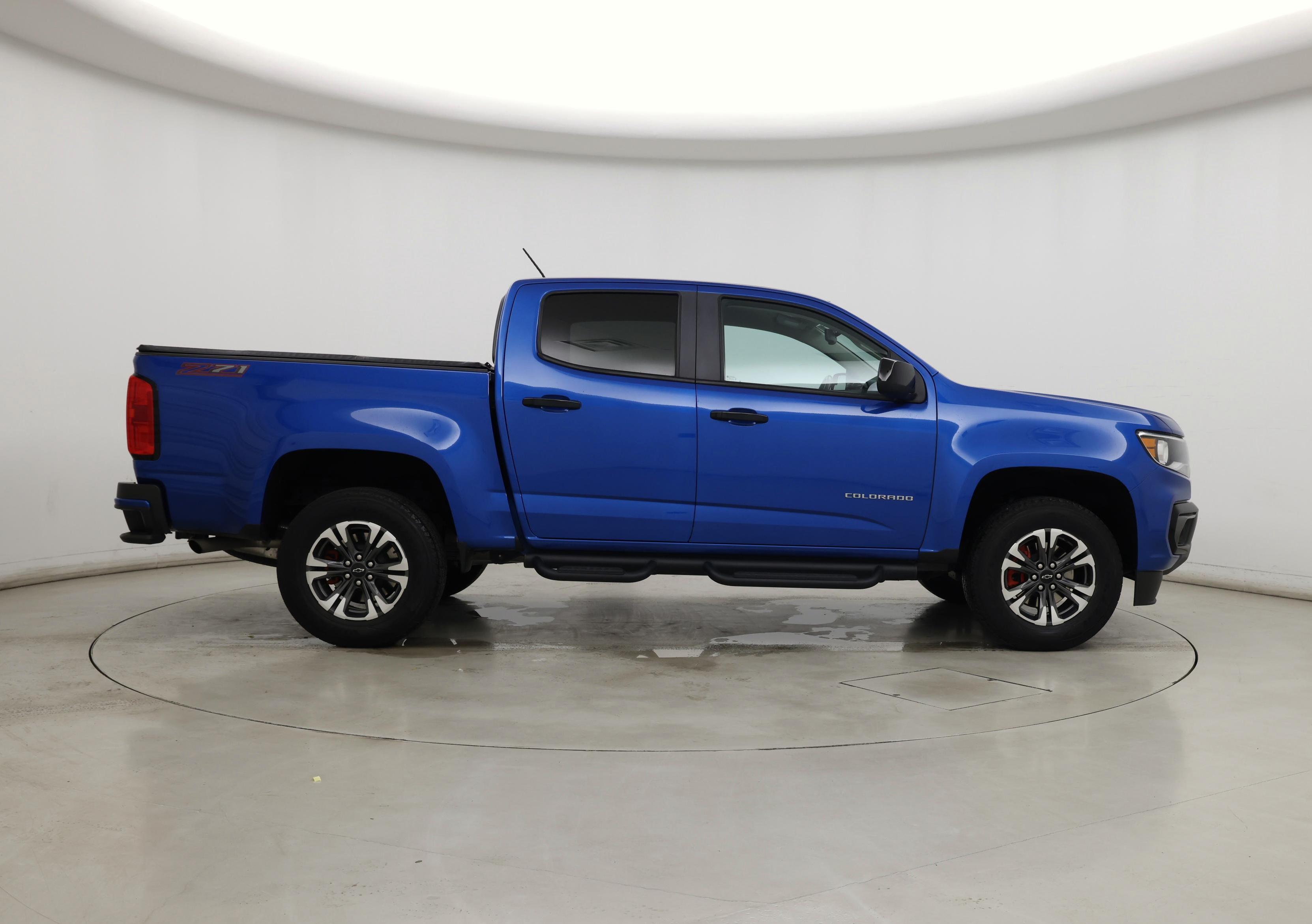 Thumbnail: 2022 Chevrolet Colorado - 7