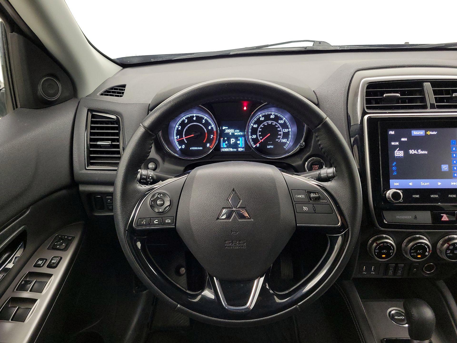 Thumbnail: 2020 Mitsubishi Outlander Sport - 10