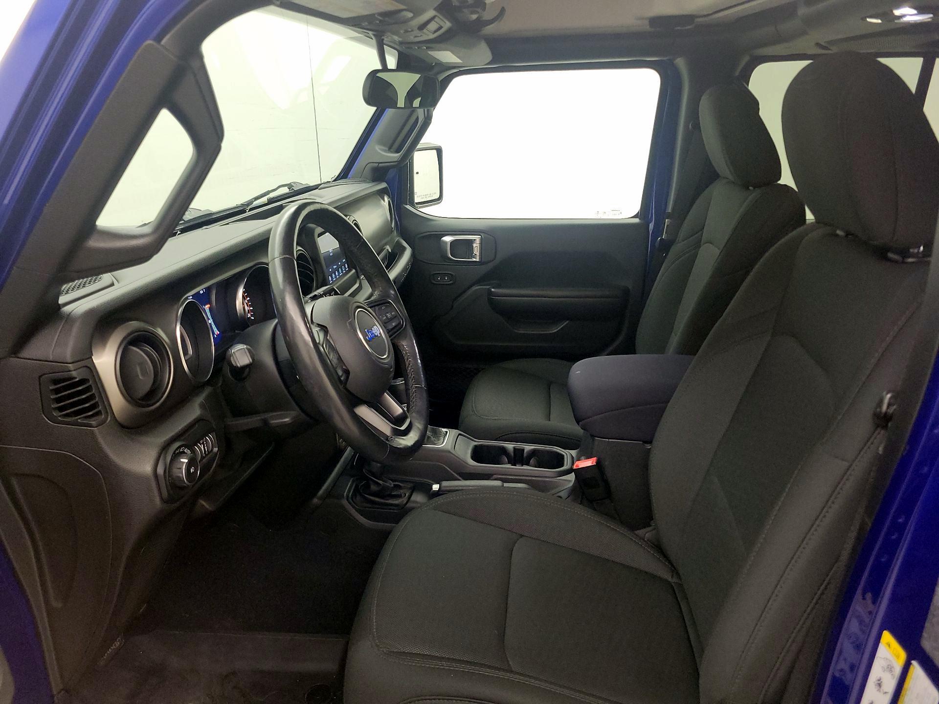 Thumbnail: 2019 Jeep Wrangler - 11