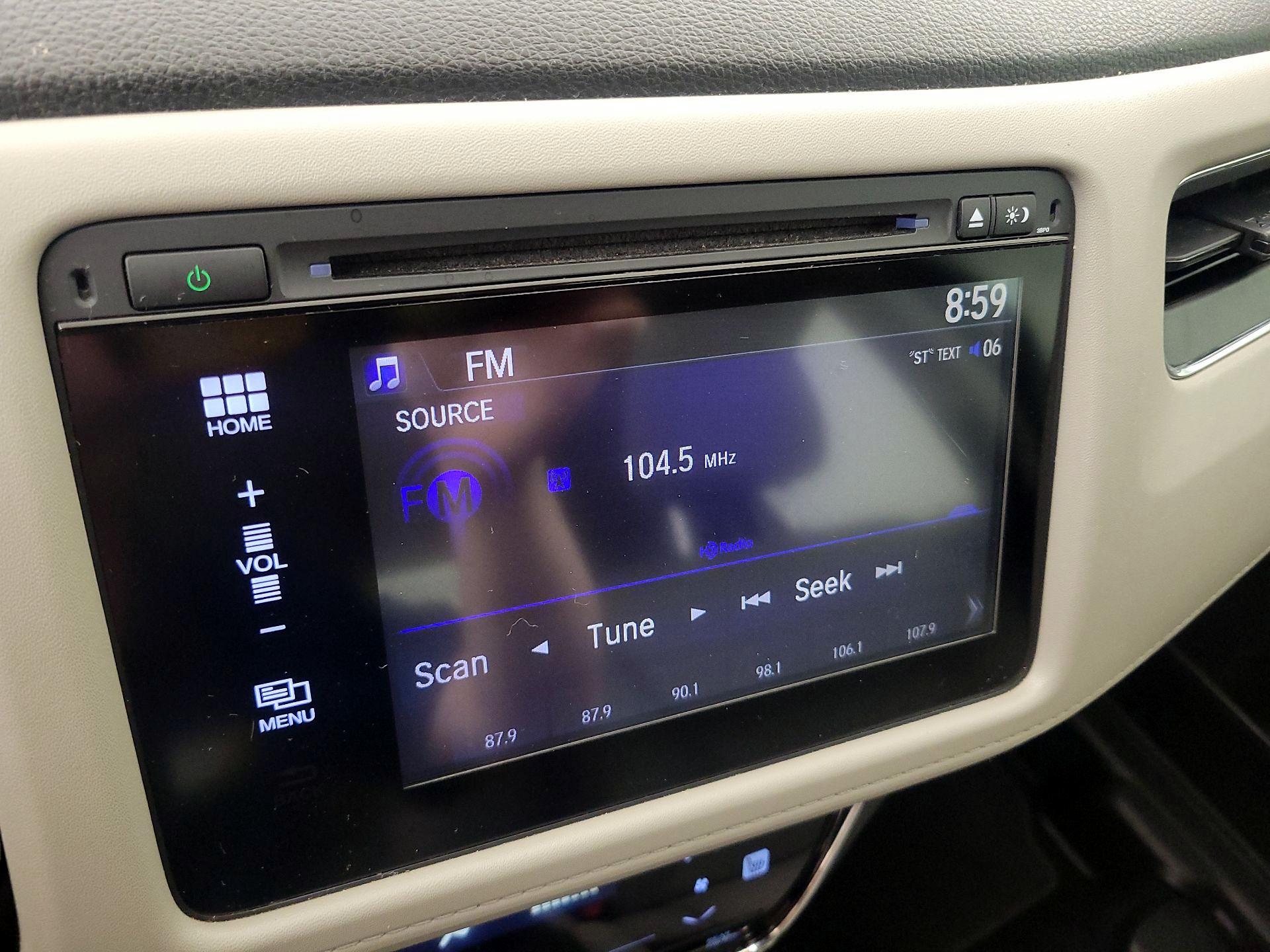 Thumbnail: 2016 Honda HR-V - 16