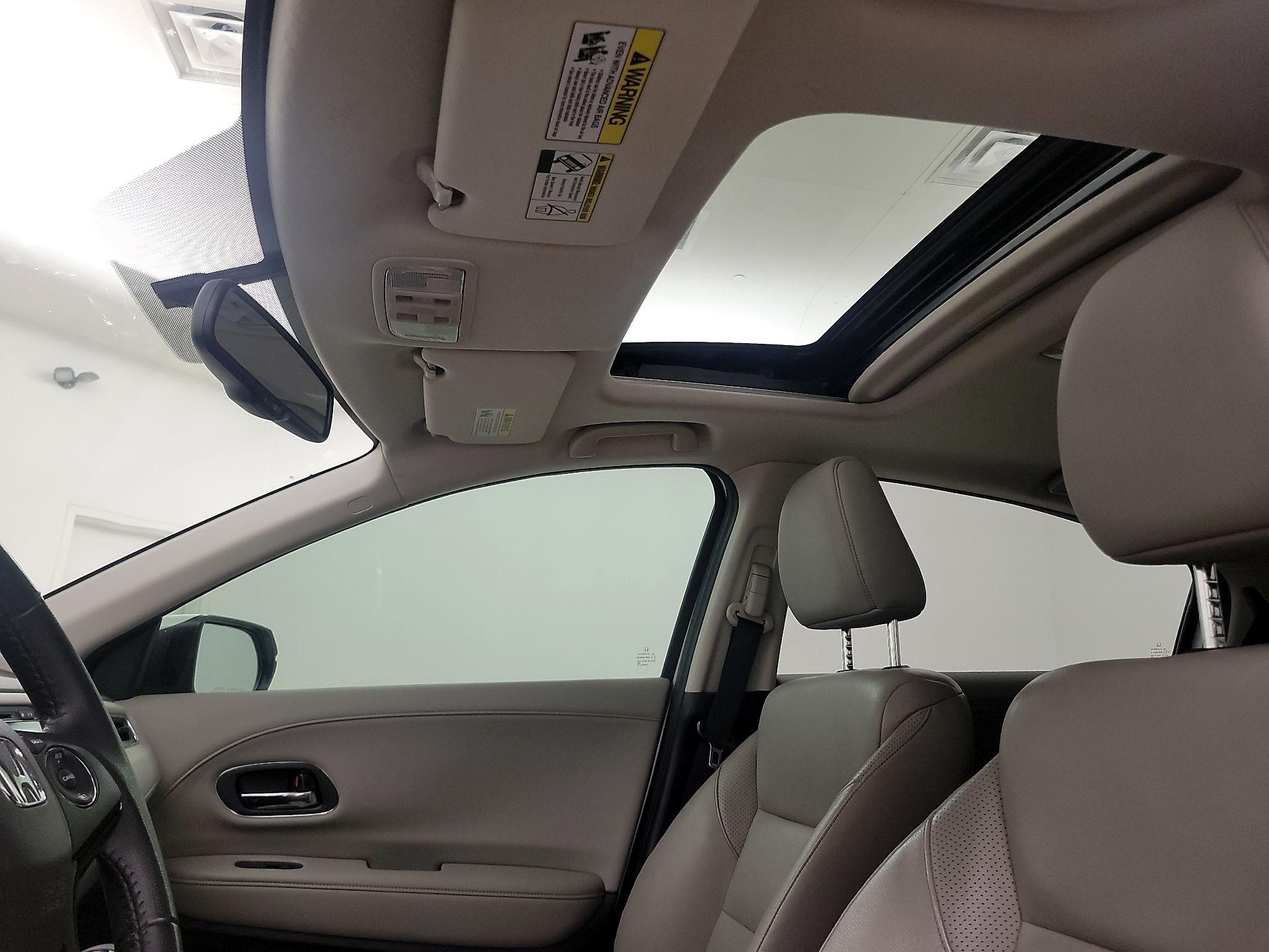 Thumbnail: 2016 Honda HR-V - 20