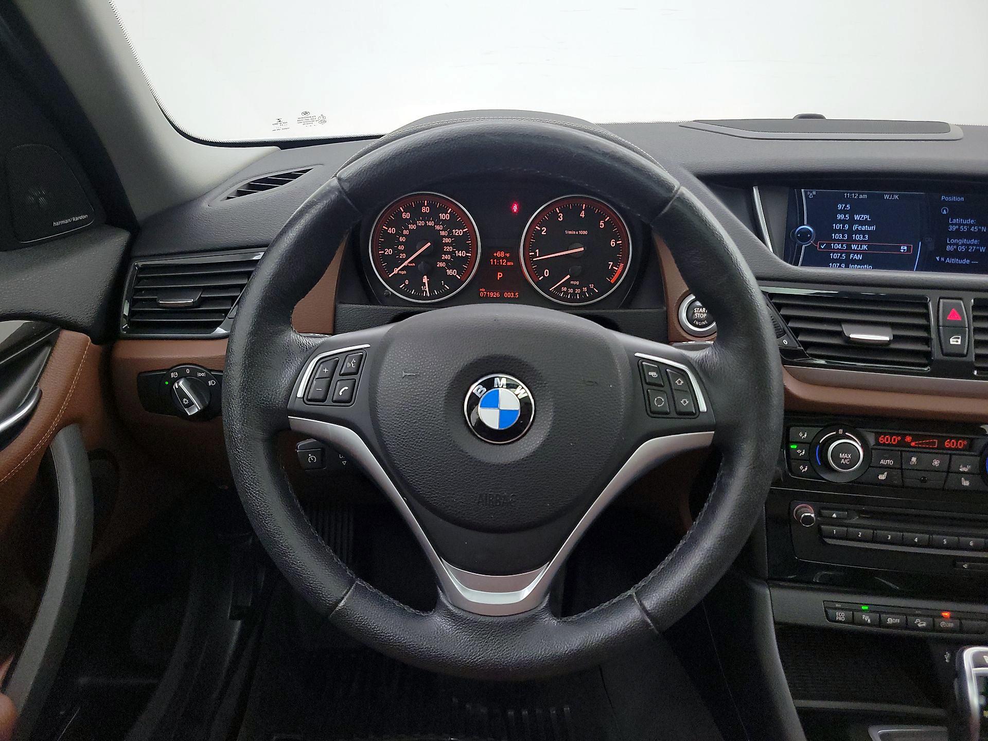 Thumbnail: 2015 BMW X1 - 10
