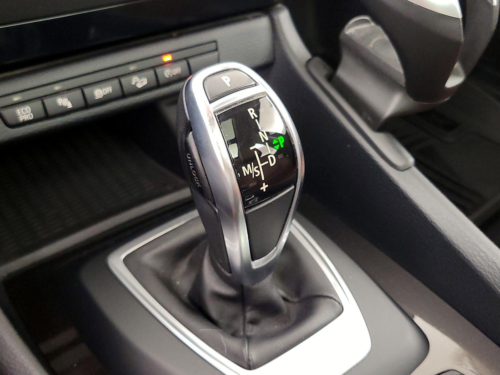 Thumbnail: 2015 BMW X1 - 18