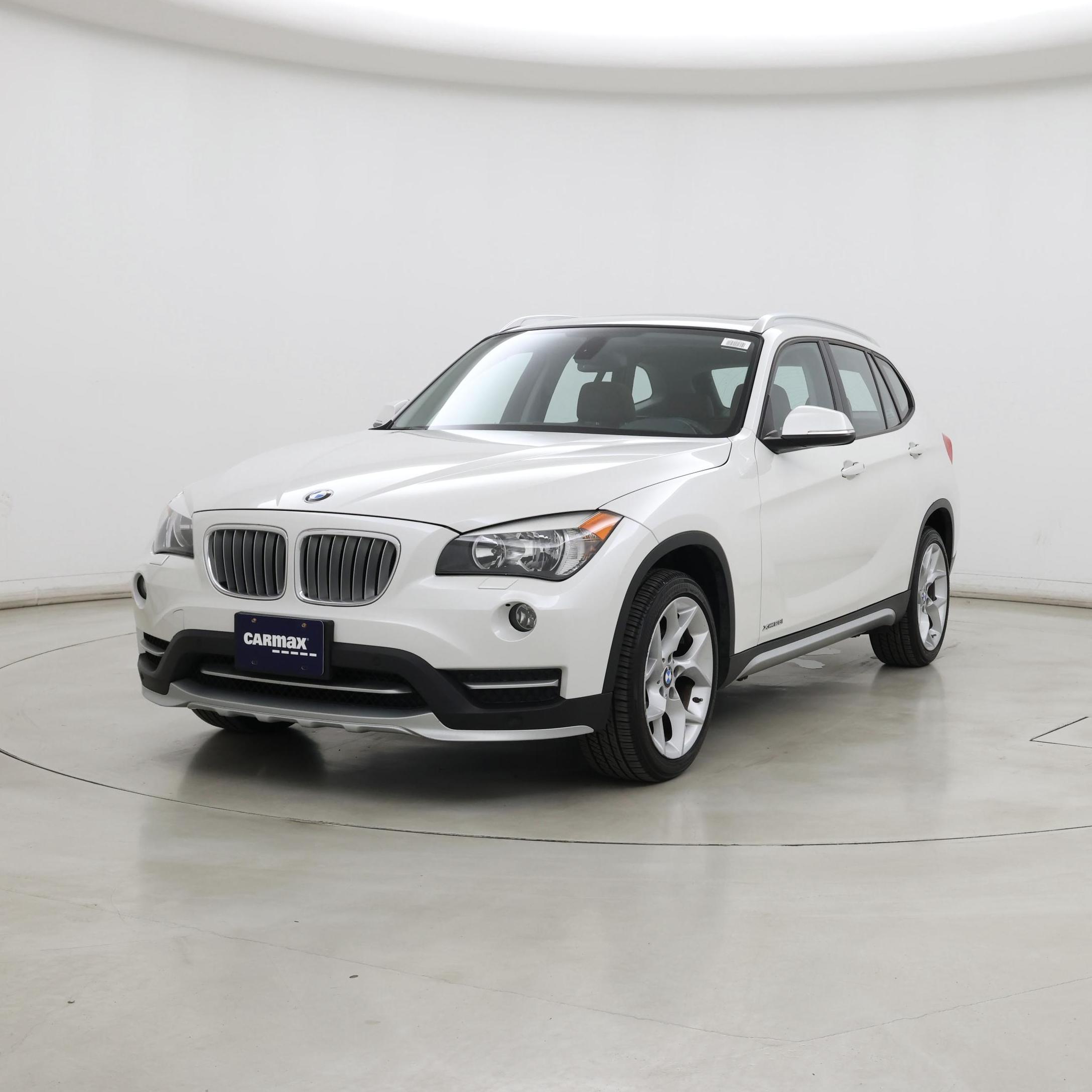 Thumbnail: 2015 BMW X1 - 4