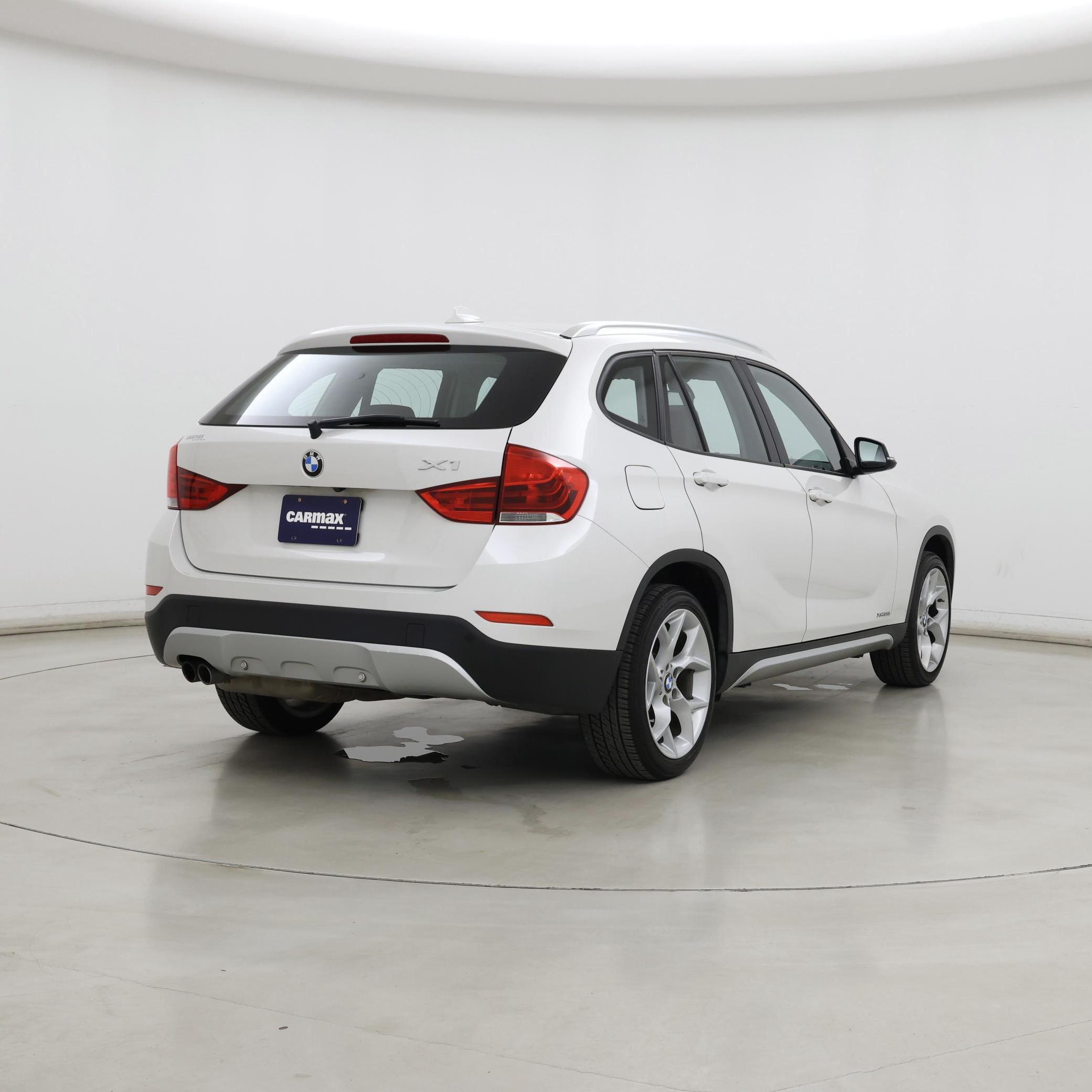 Thumbnail: 2015 BMW X1 - 8
