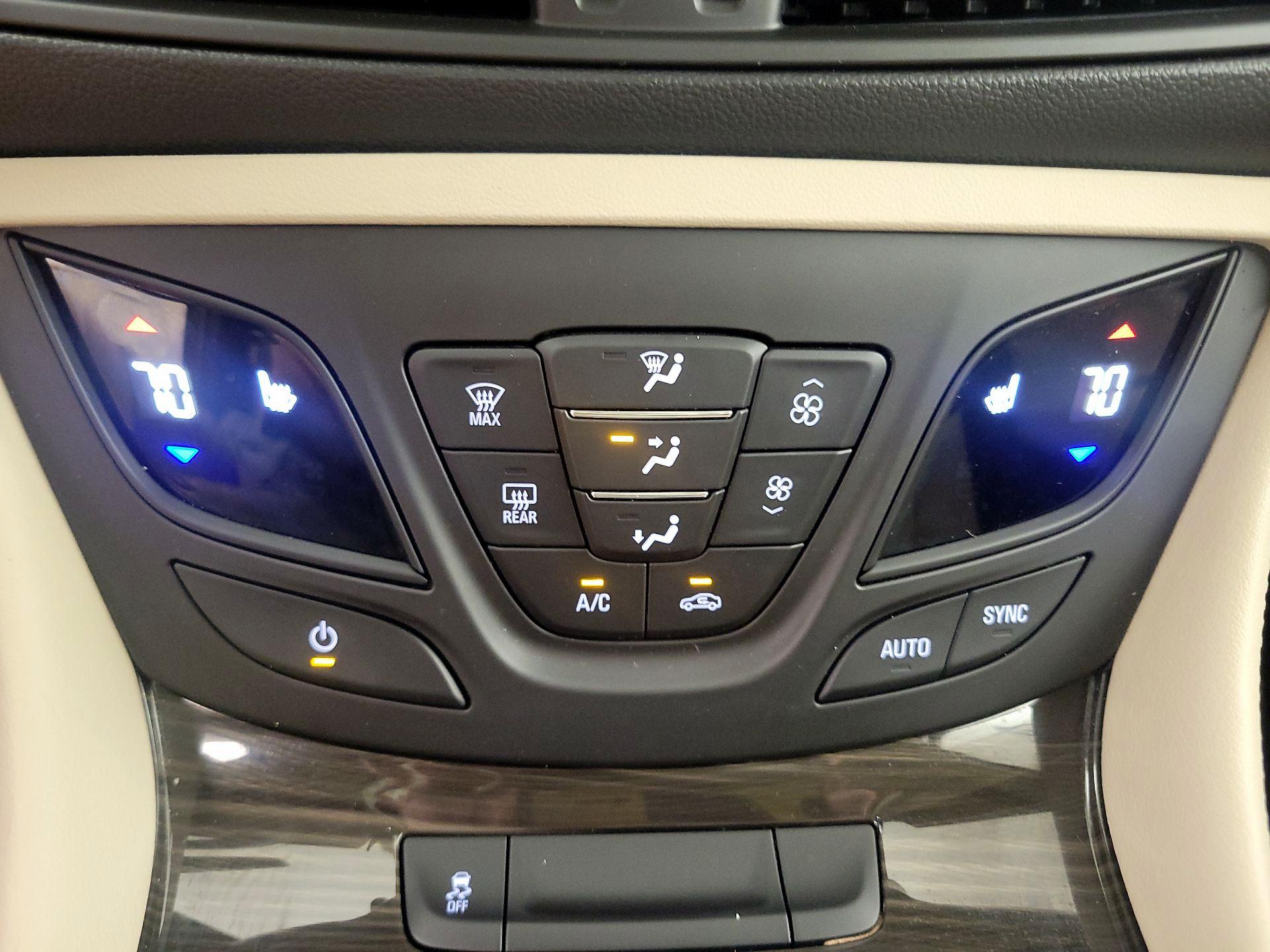 Thumbnail: 2020 Buick Envision - 16