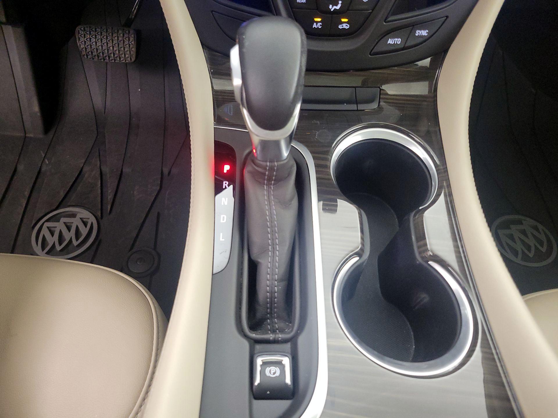 Thumbnail: 2020 Buick Envision - 17