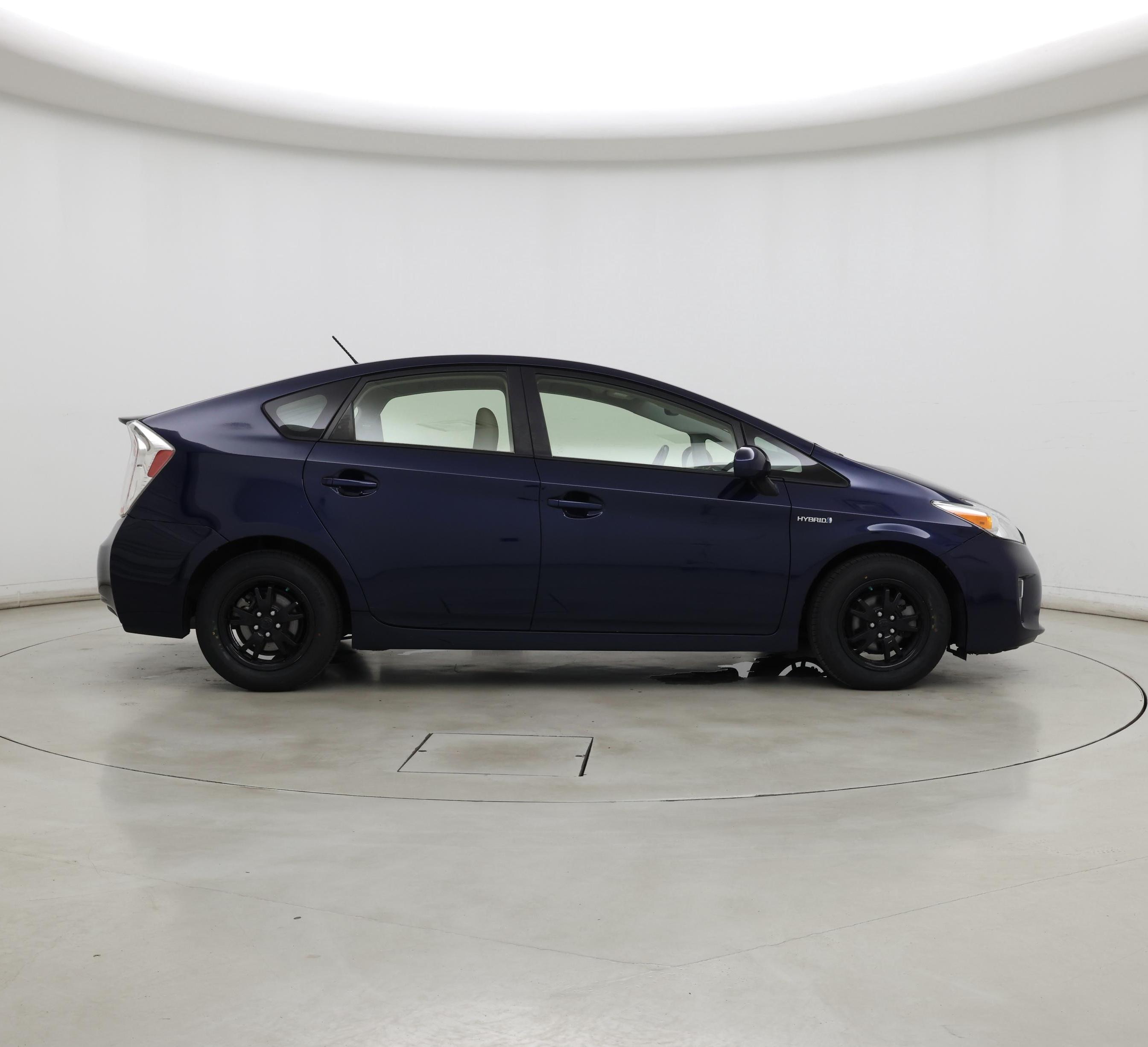 Thumbnail: 2015 Toyota Prius - 7
