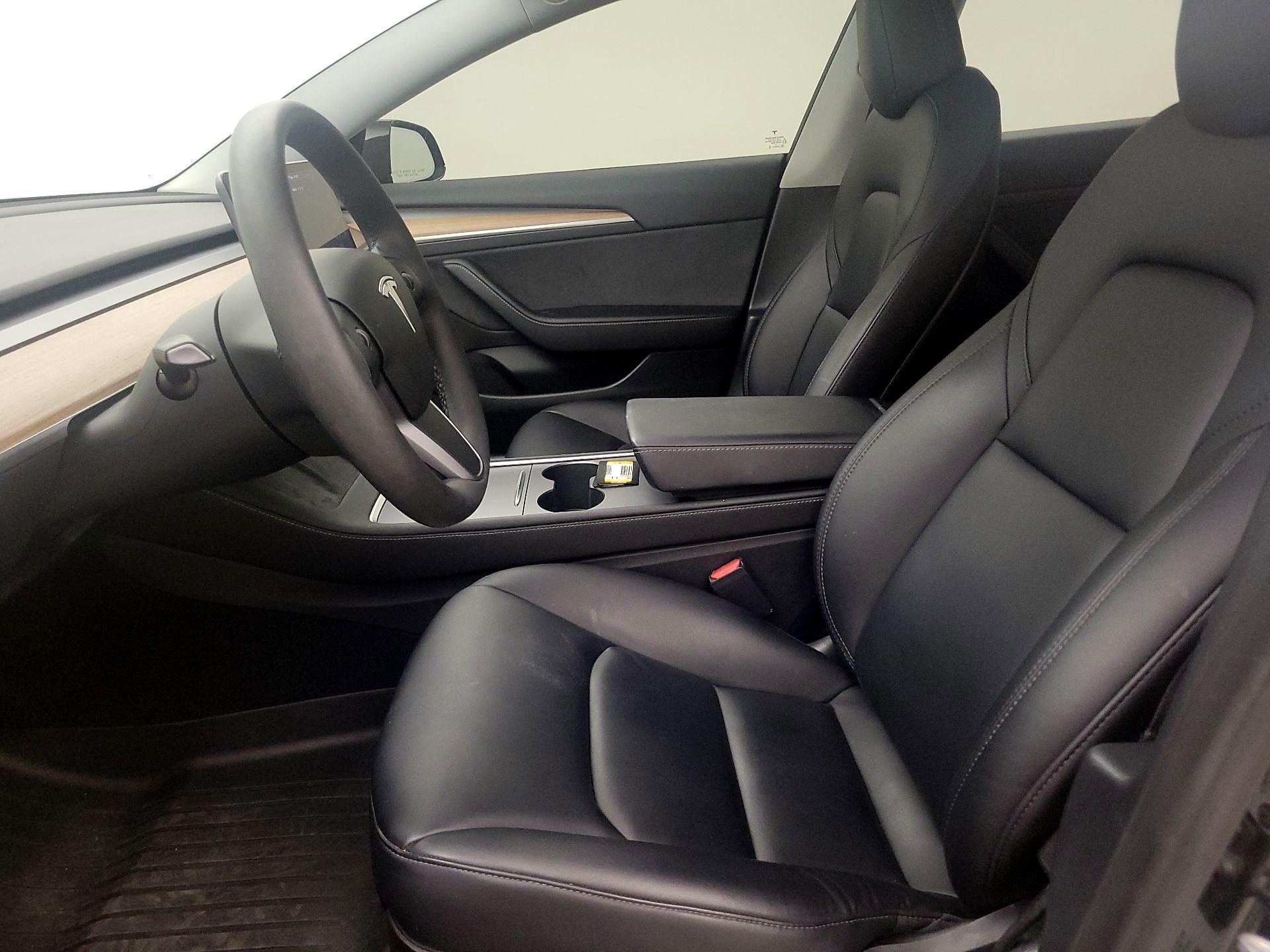 Thumbnail: 2021 Tesla Model 3 - 11