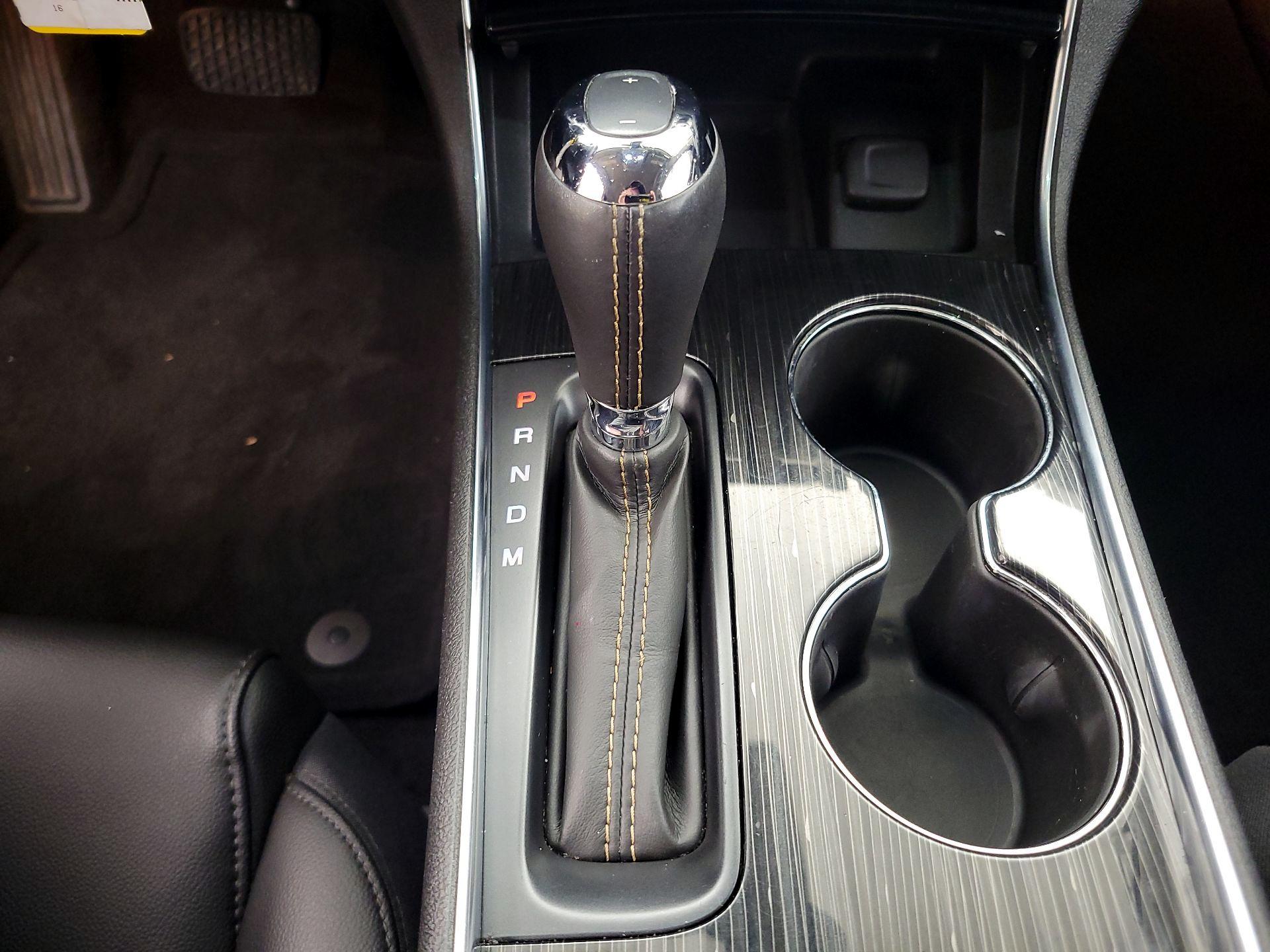 Thumbnail: 2016 Chevrolet Impala - 16