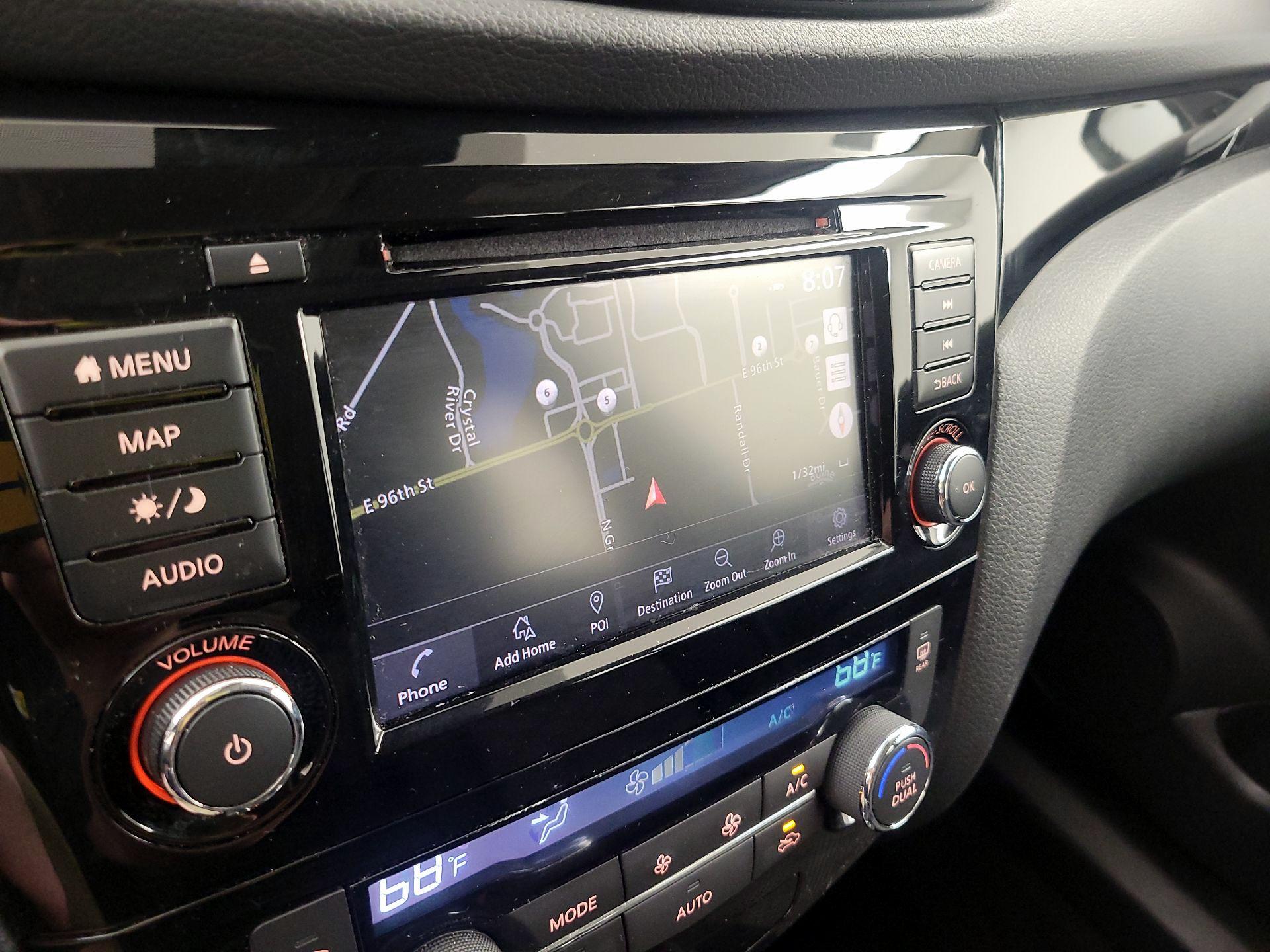 Thumbnail: 2019 Nissan Rogue Sport - 14