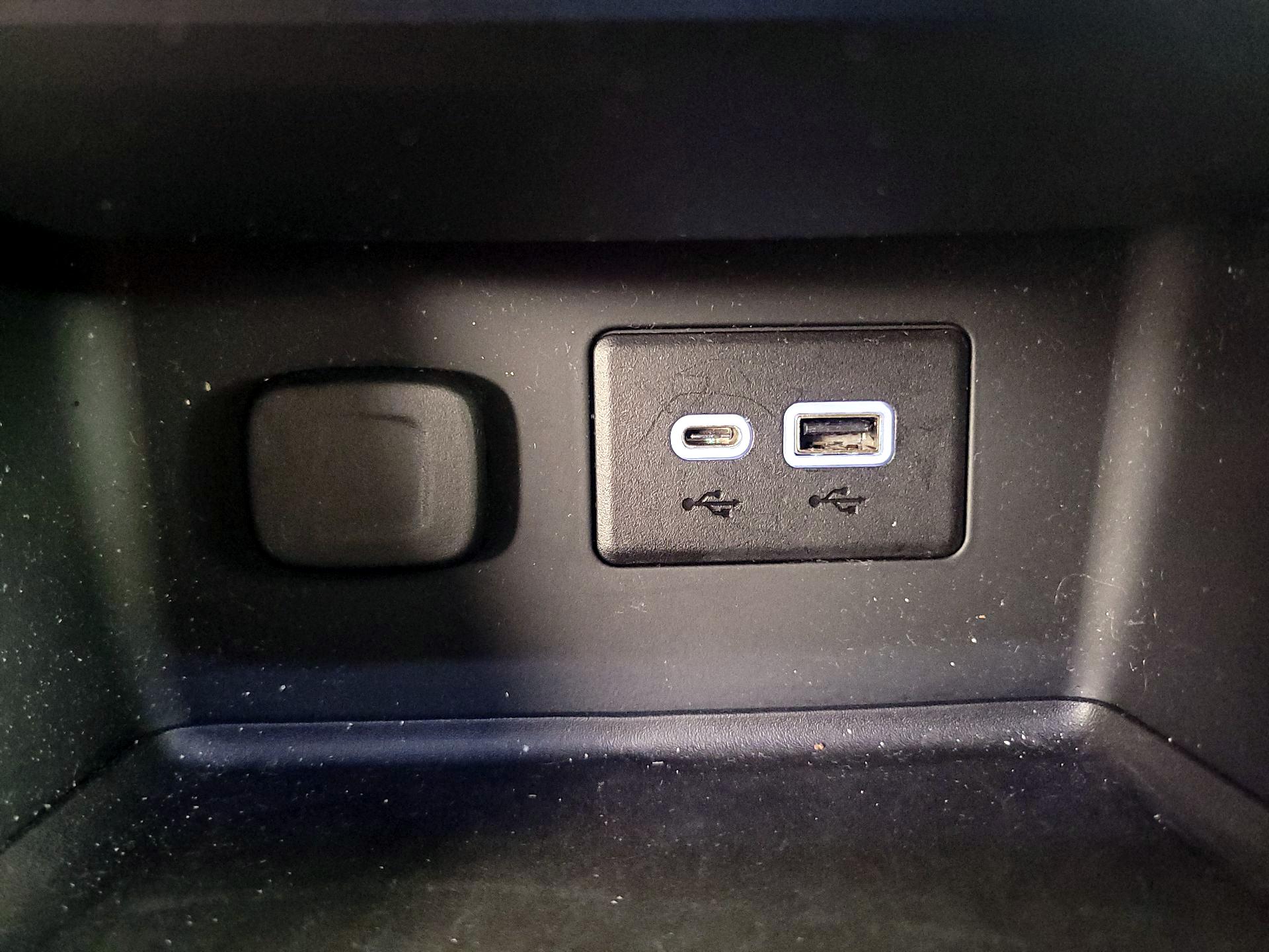 Thumbnail: 2020 GMC Acadia - 18