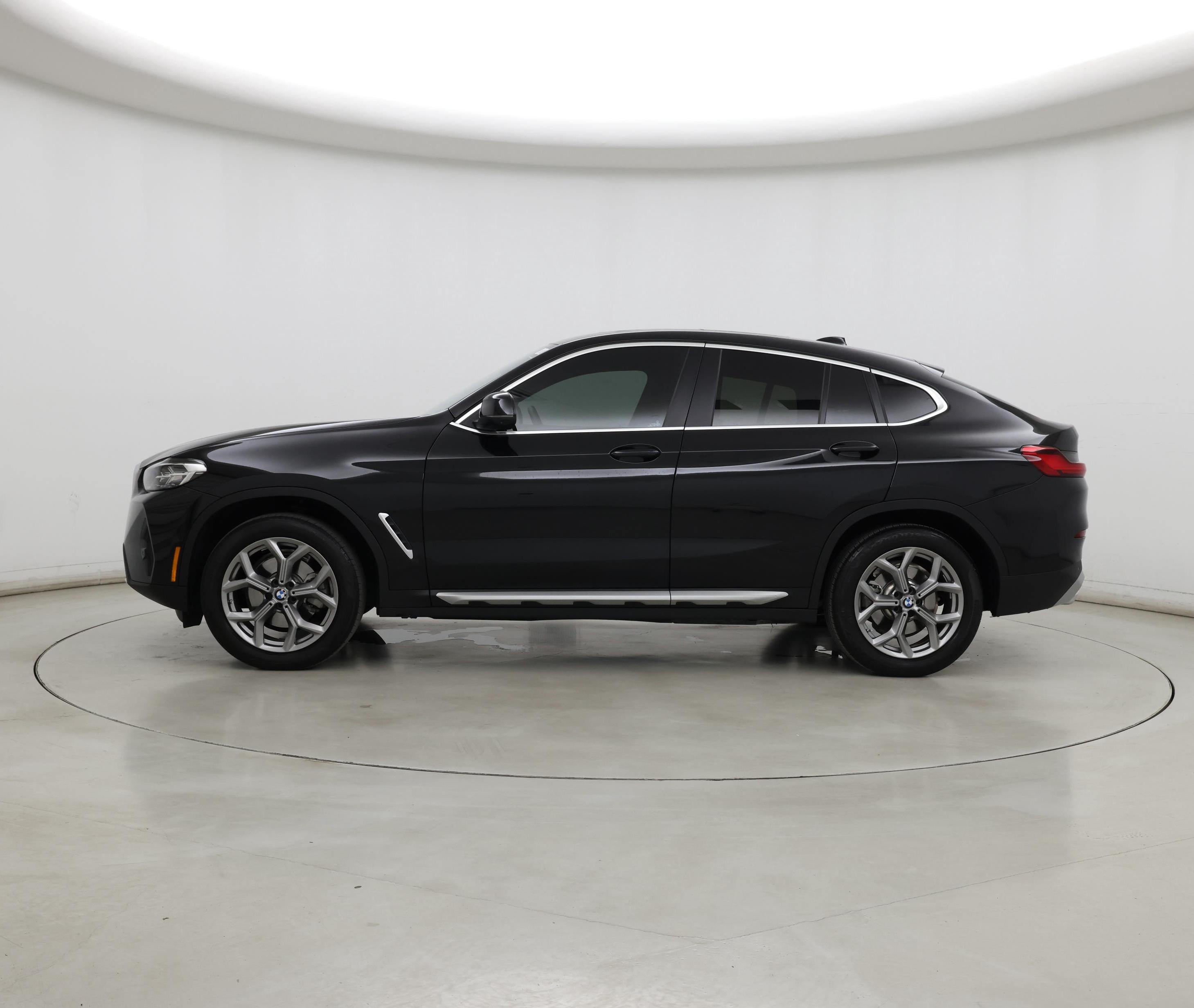 Thumbnail: 2024 BMW X4 - 3