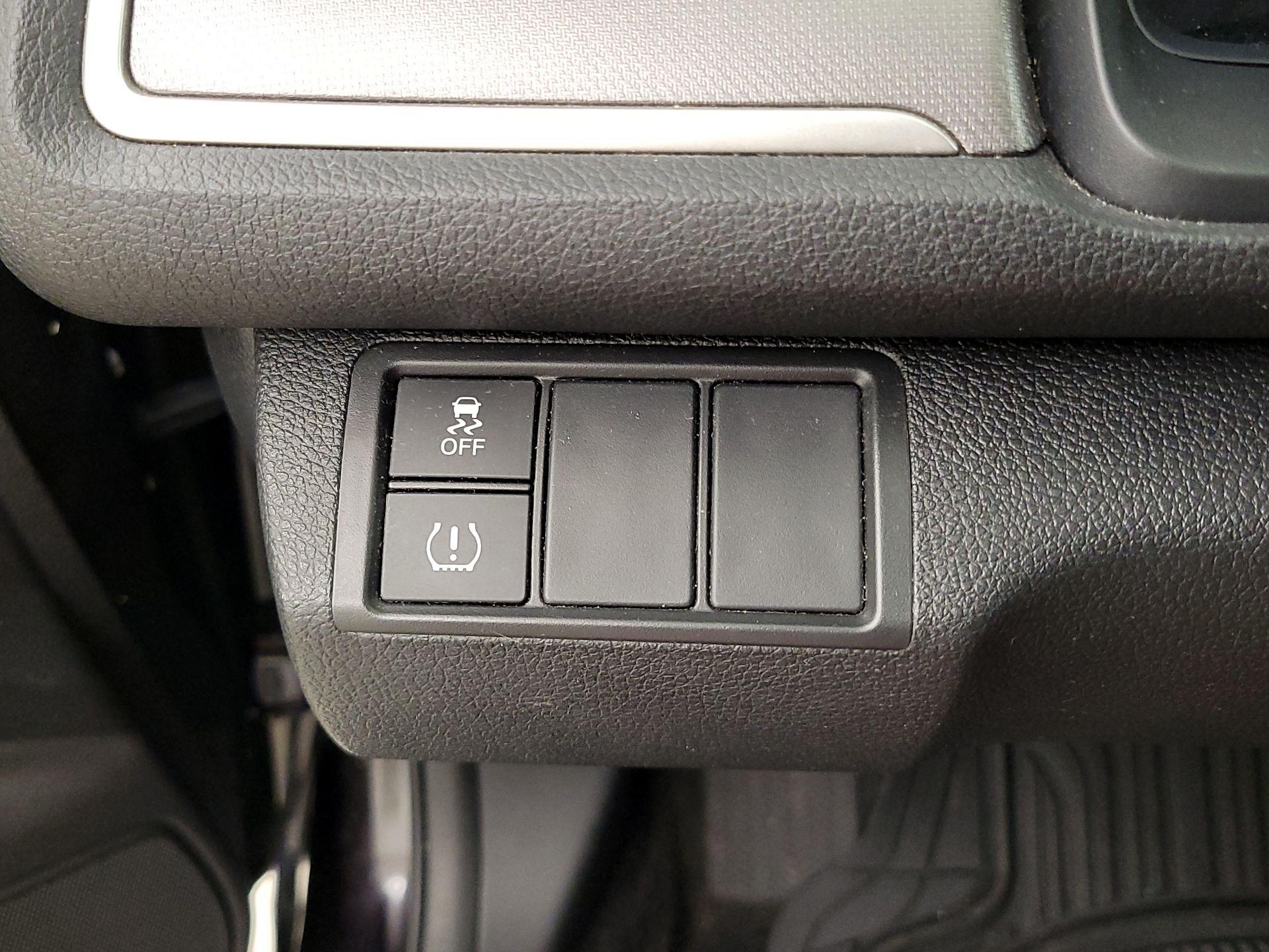 Thumbnail: 2016 Honda Civic - 13