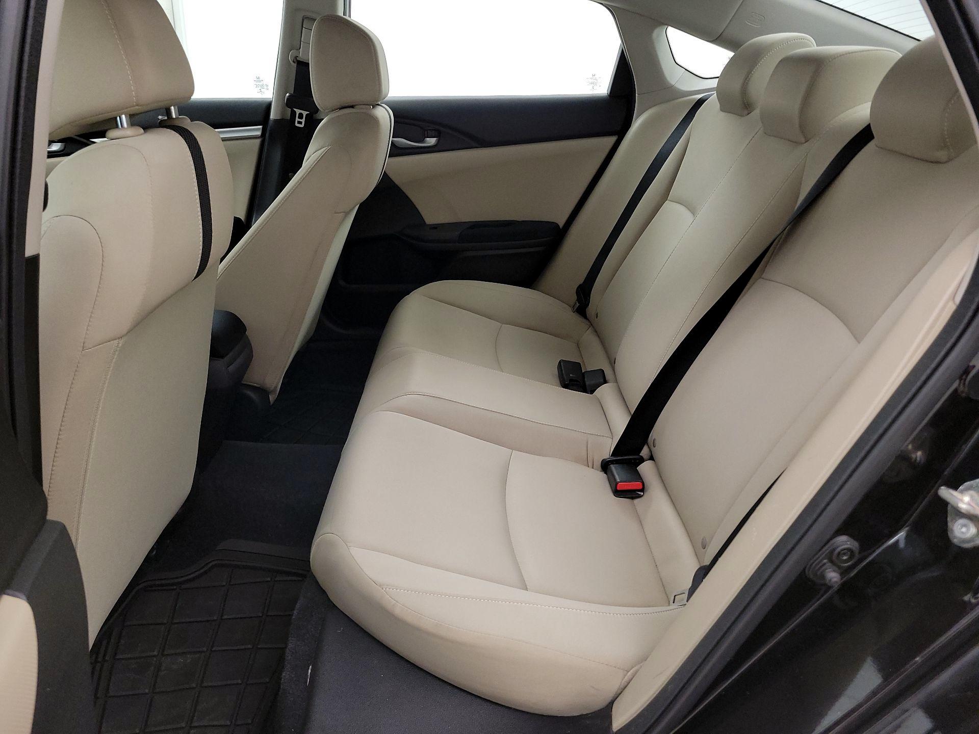 Thumbnail: 2016 Honda Civic - 19